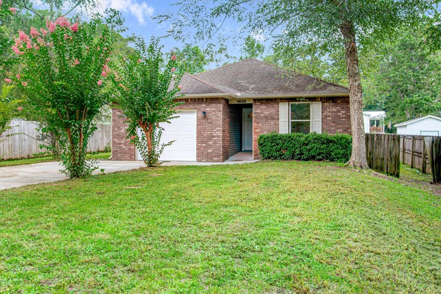 Check out this turn-key updated and renovated three bedroom two bathroom. This home features new flooring, new interior paint, updated appliances, new doors, sinks, toilets, a new garage door and much more. Check out the 3D tour!Schedule your showing today.
