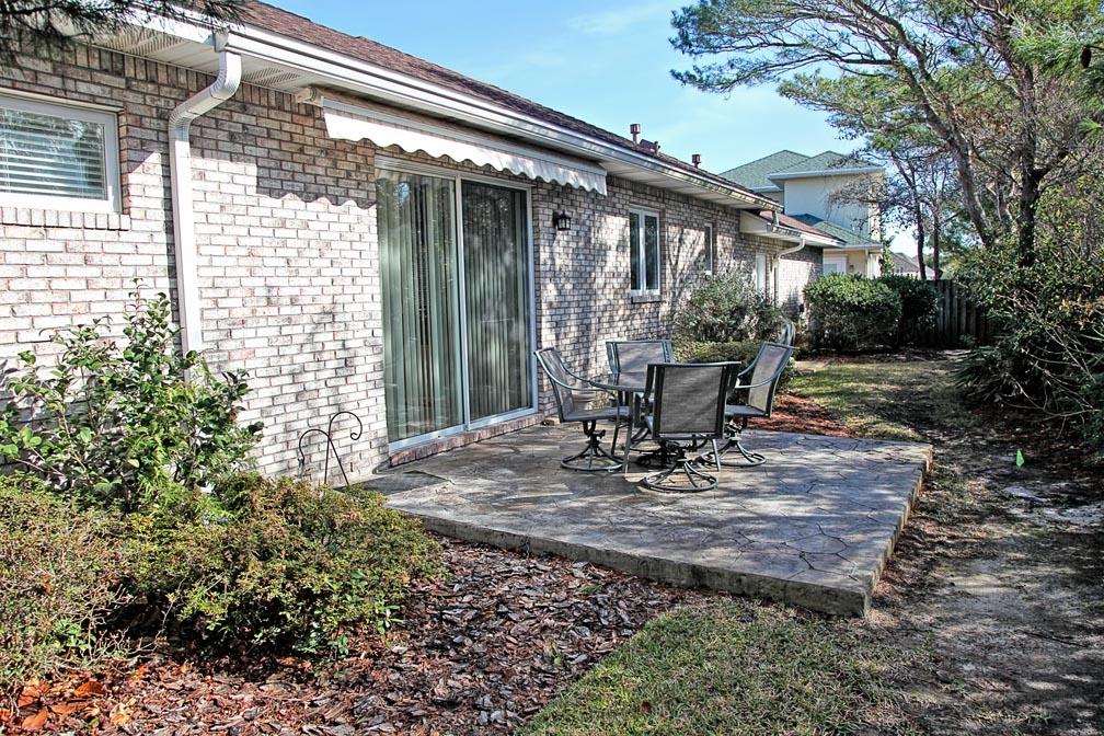 AVALON BEACH ESTATES - Residential