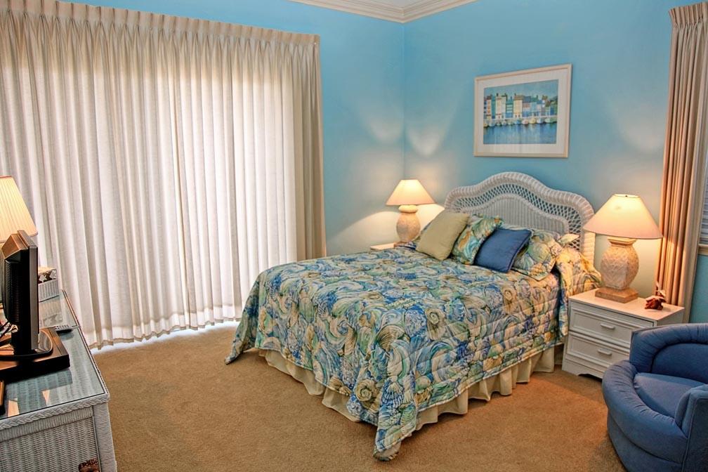 AVALON BEACH ESTATES - Residential