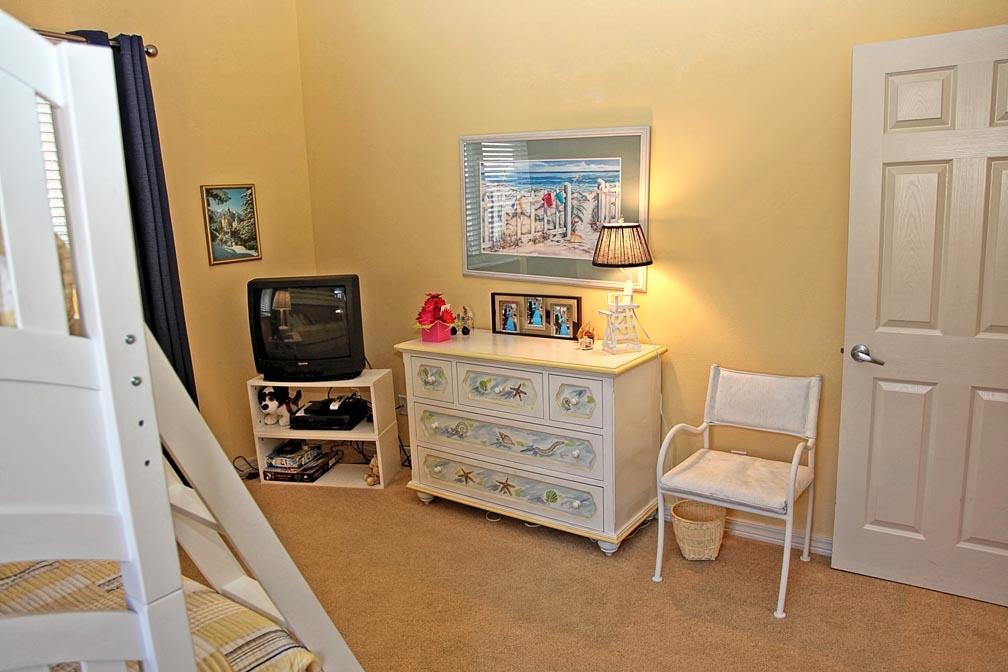 AVALON BEACH ESTATES - Residential