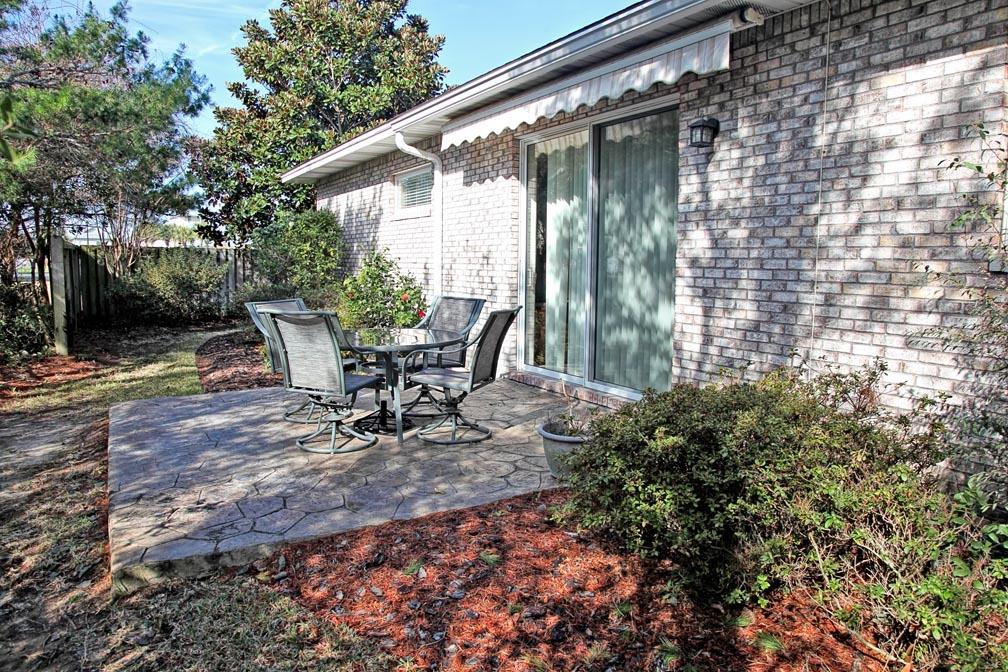 AVALON BEACH ESTATES - Residential