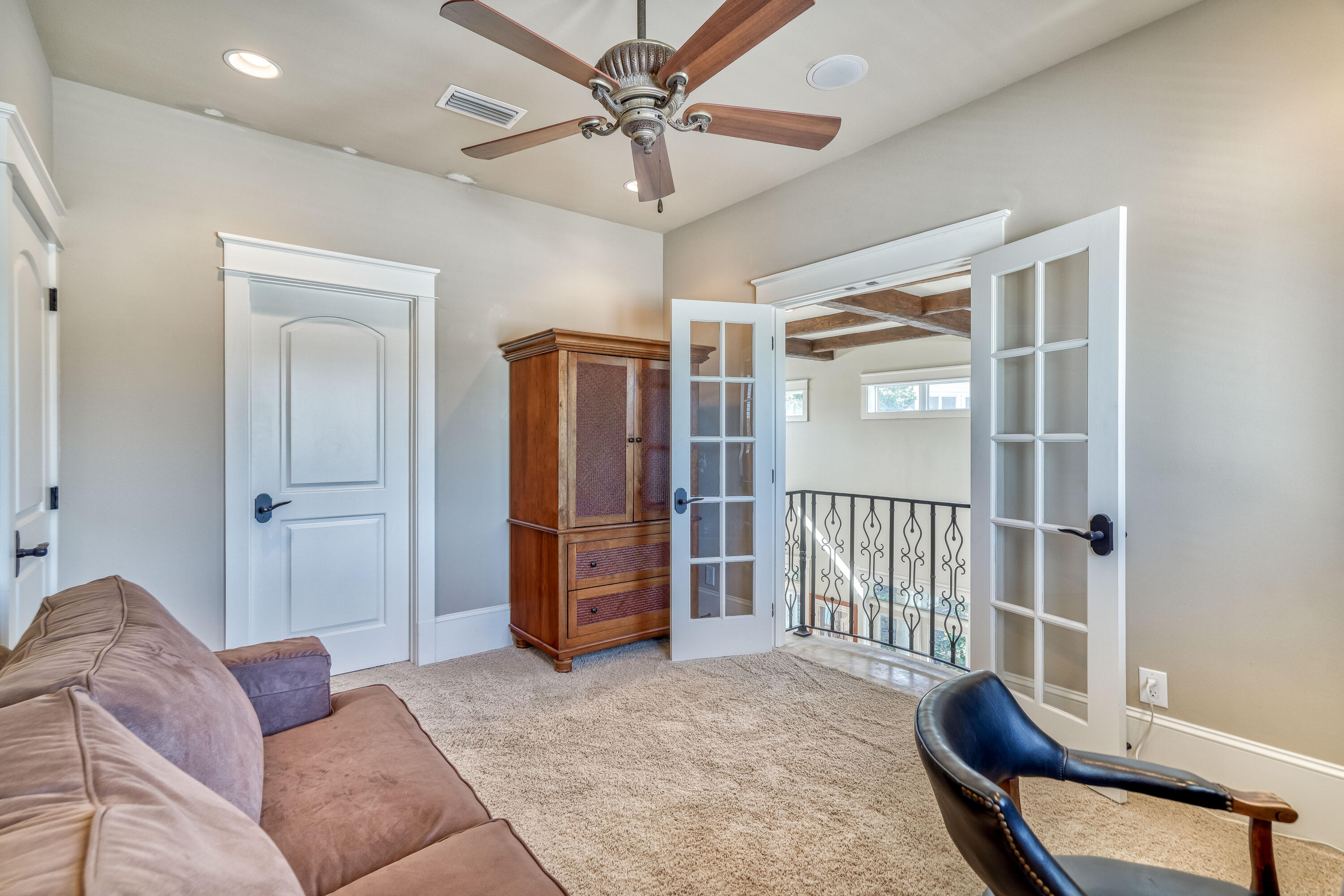 GULF PINES - Residential