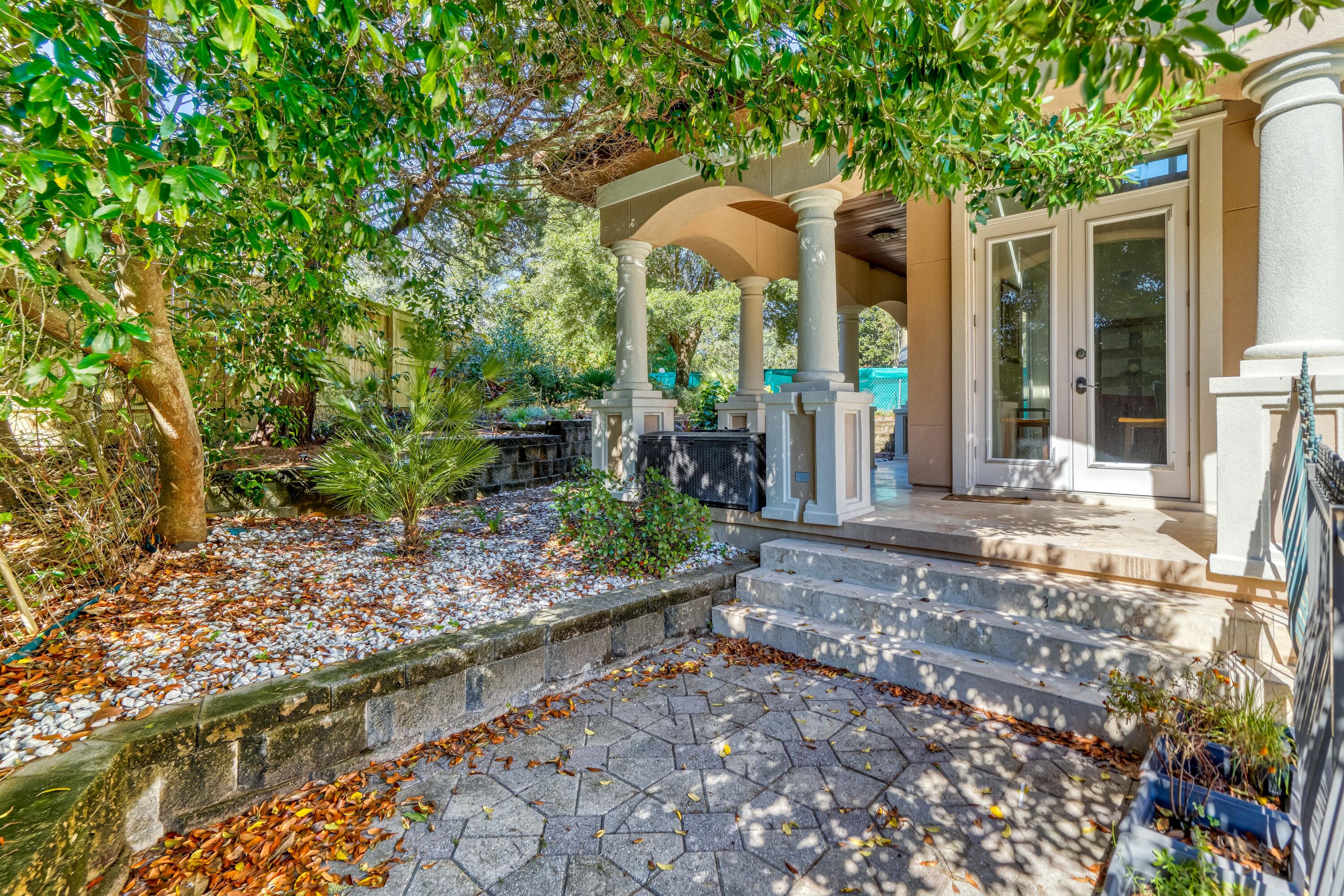GULF PINES - Residential