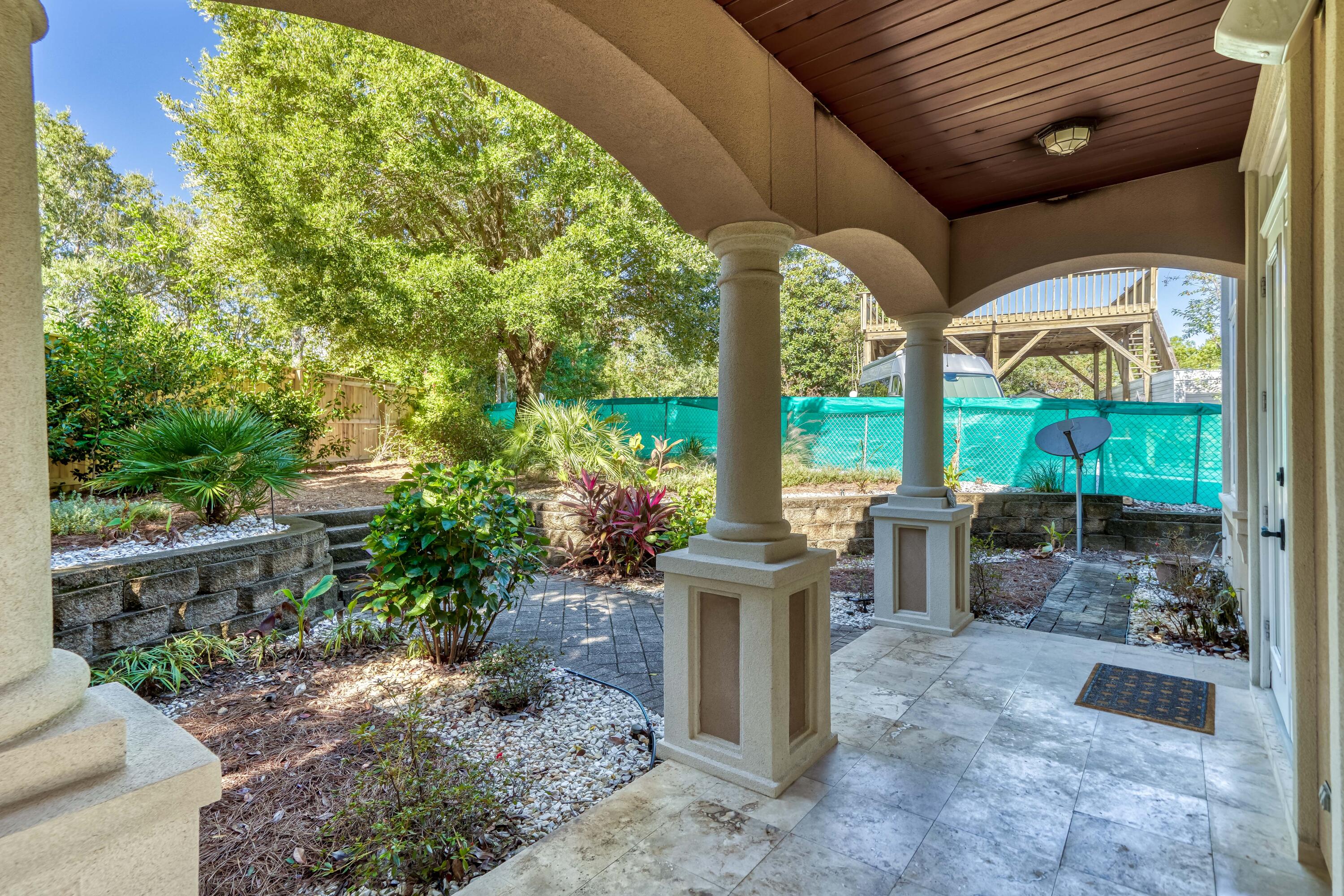 GULF PINES - Residential