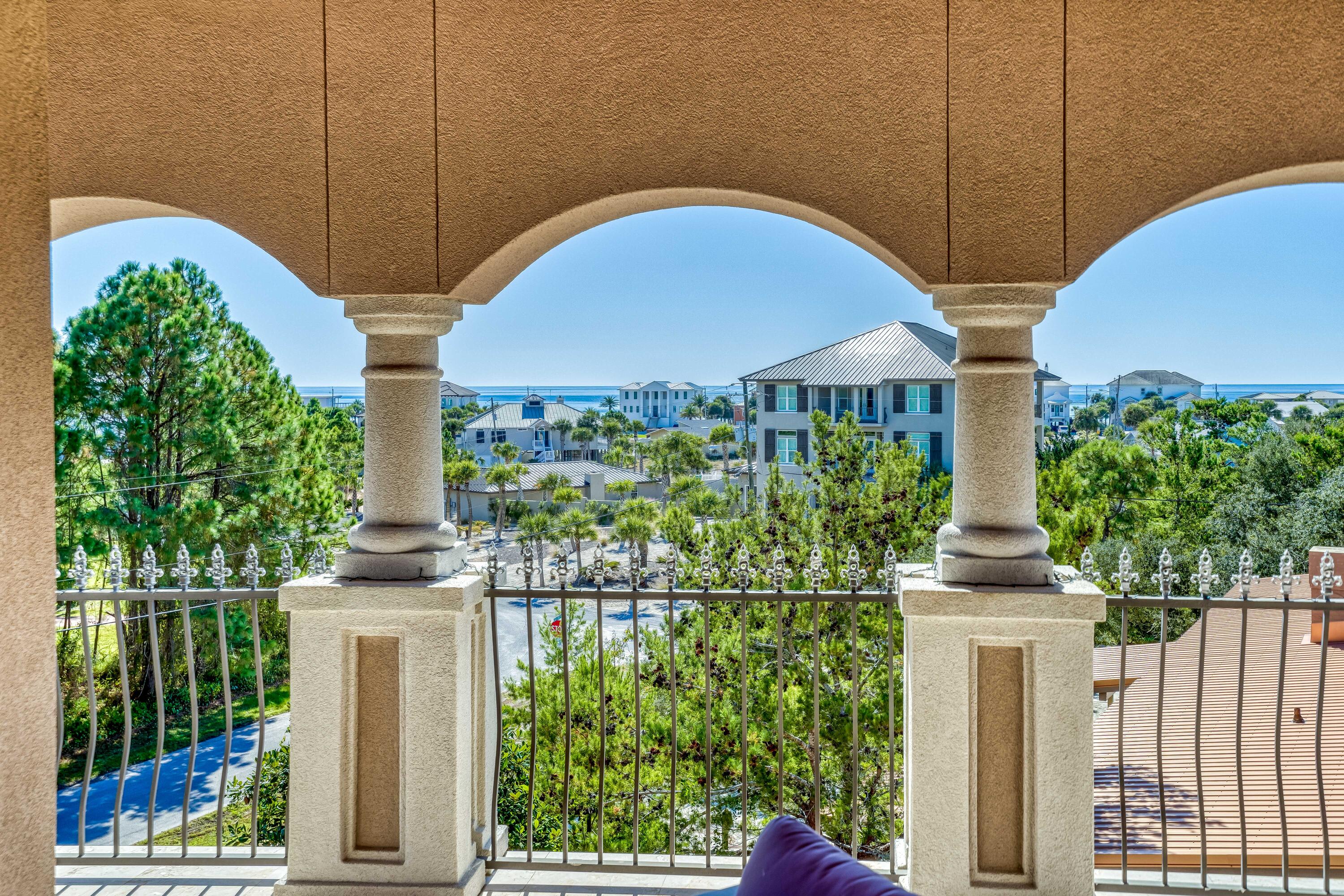 GULF PINES - Residential