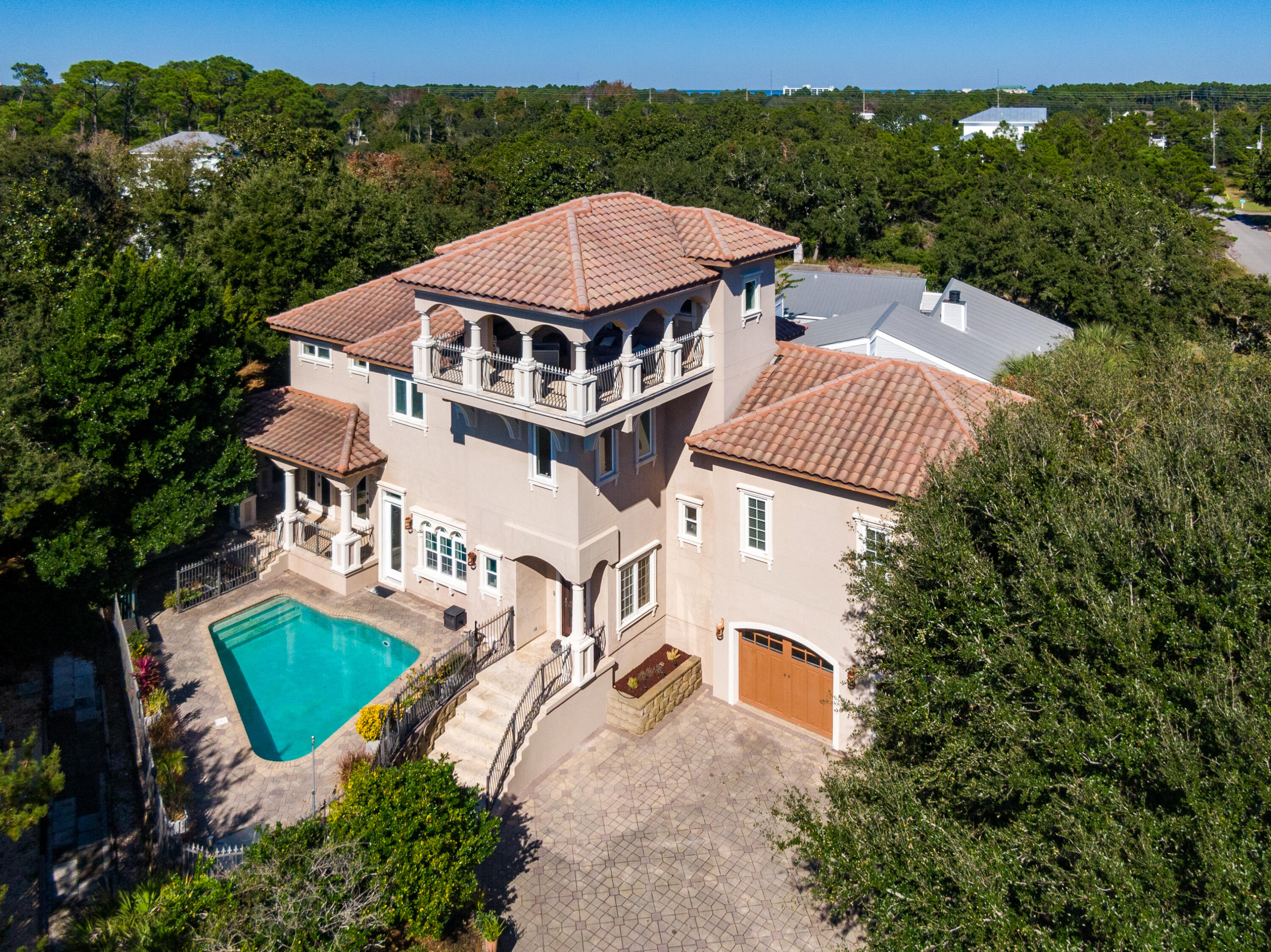 GULF PINES - Residential
