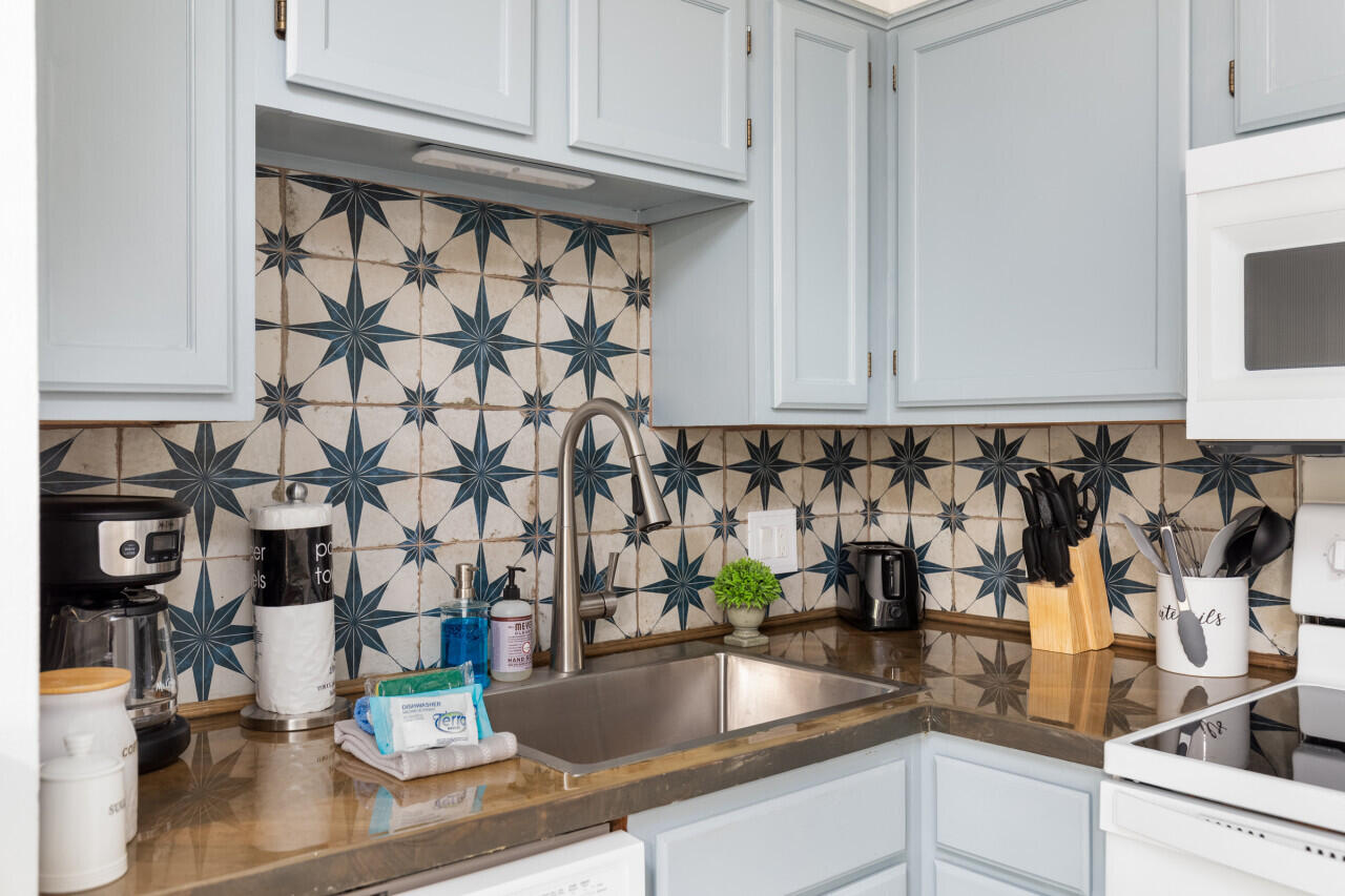 POINTE OF VIEW CONDO - Residential