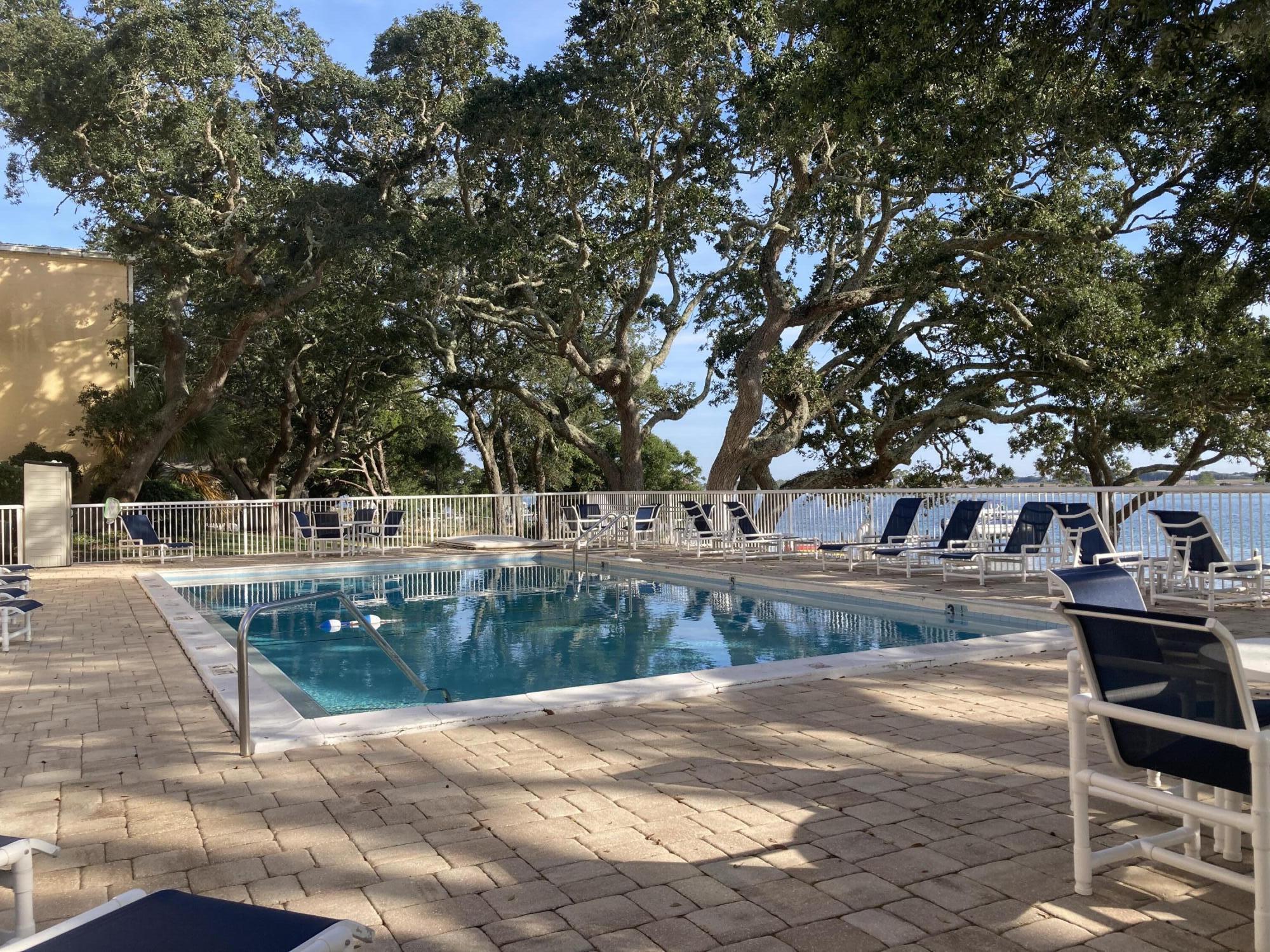 CEDARS CONDO - Residential