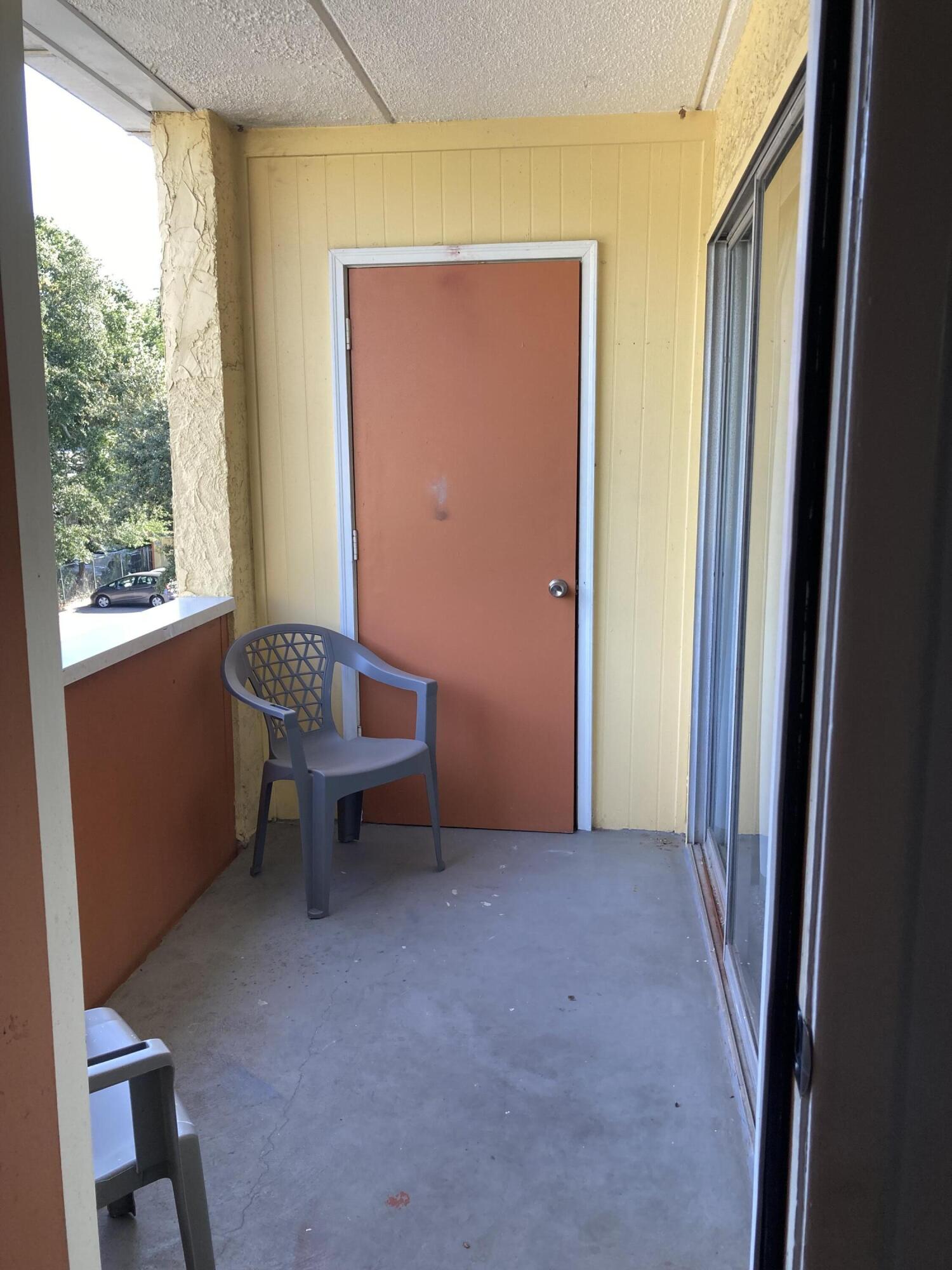 CEDARS CONDO - Residential