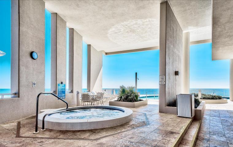 PALAZZO CONDOMINIUM - Residential