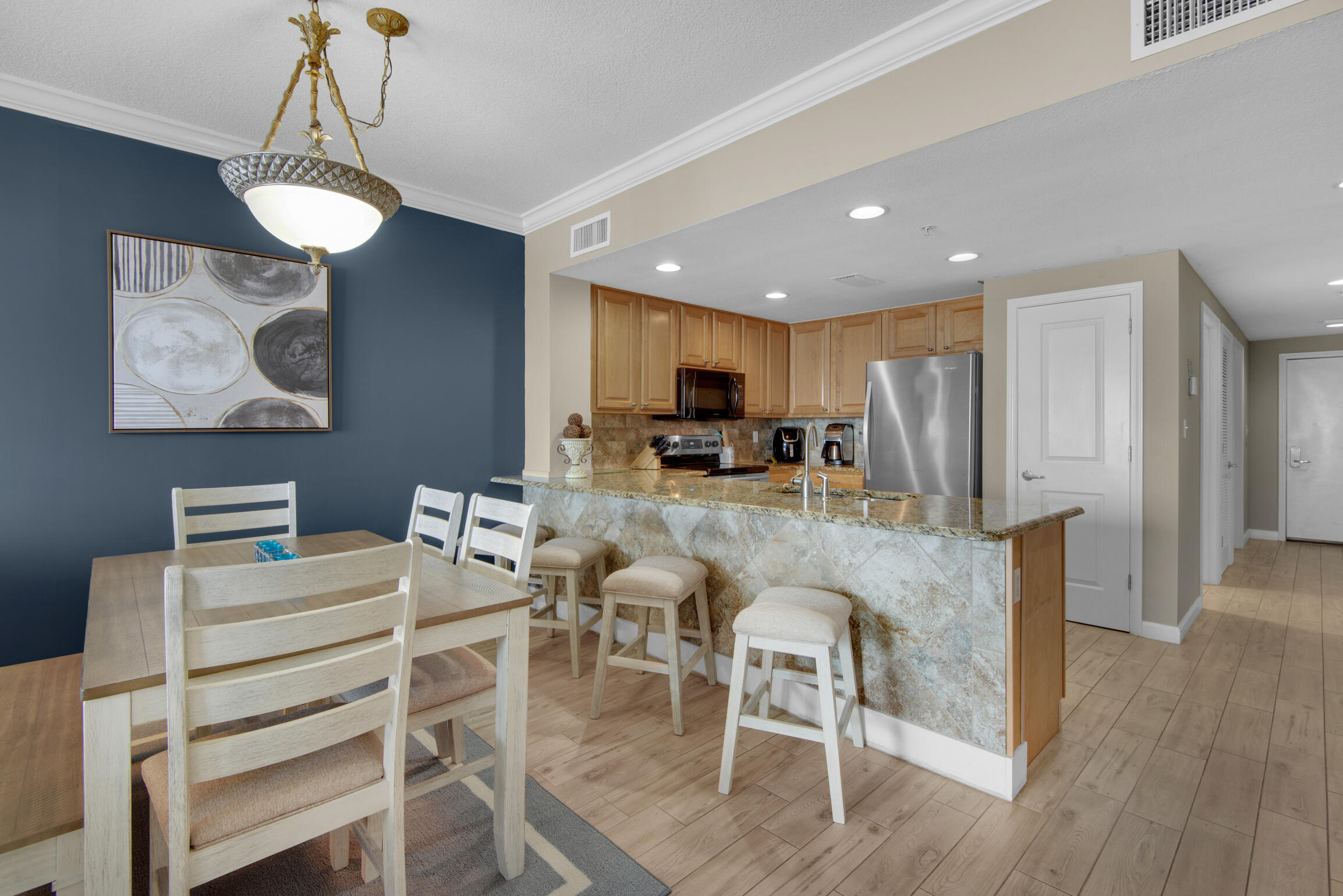 GRANDVIEW EAST - Residential