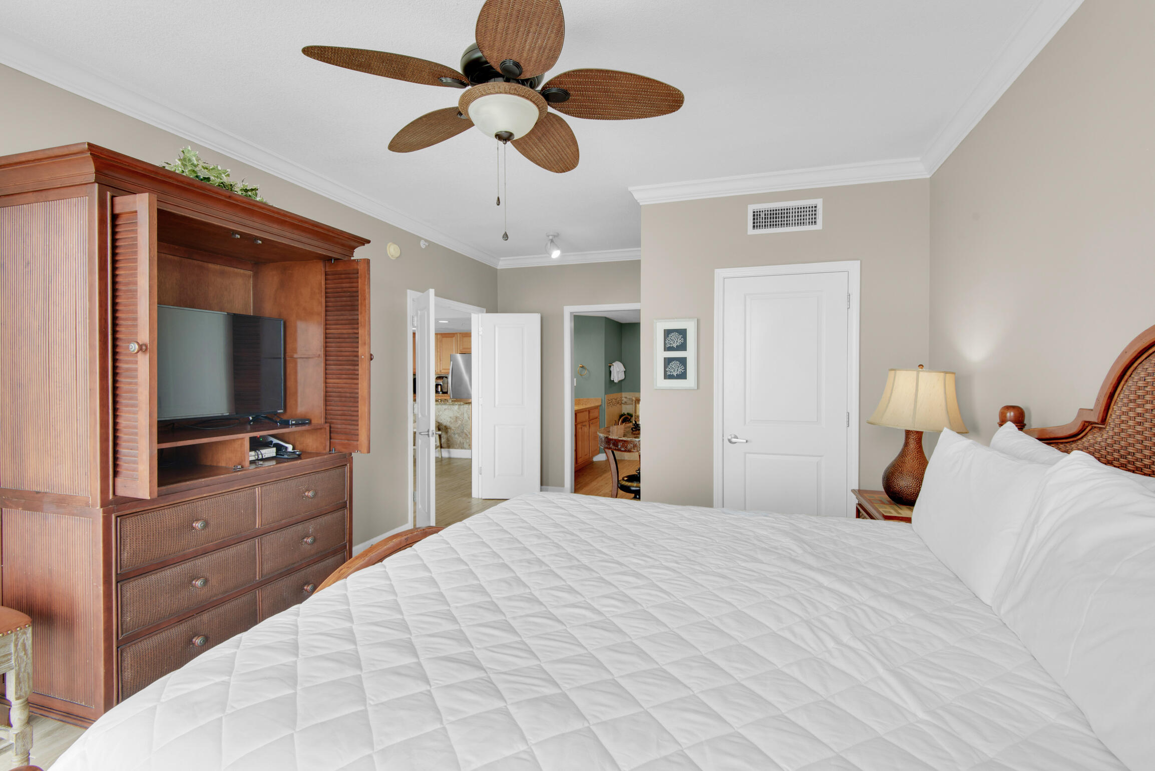 GRANDVIEW EAST - Residential