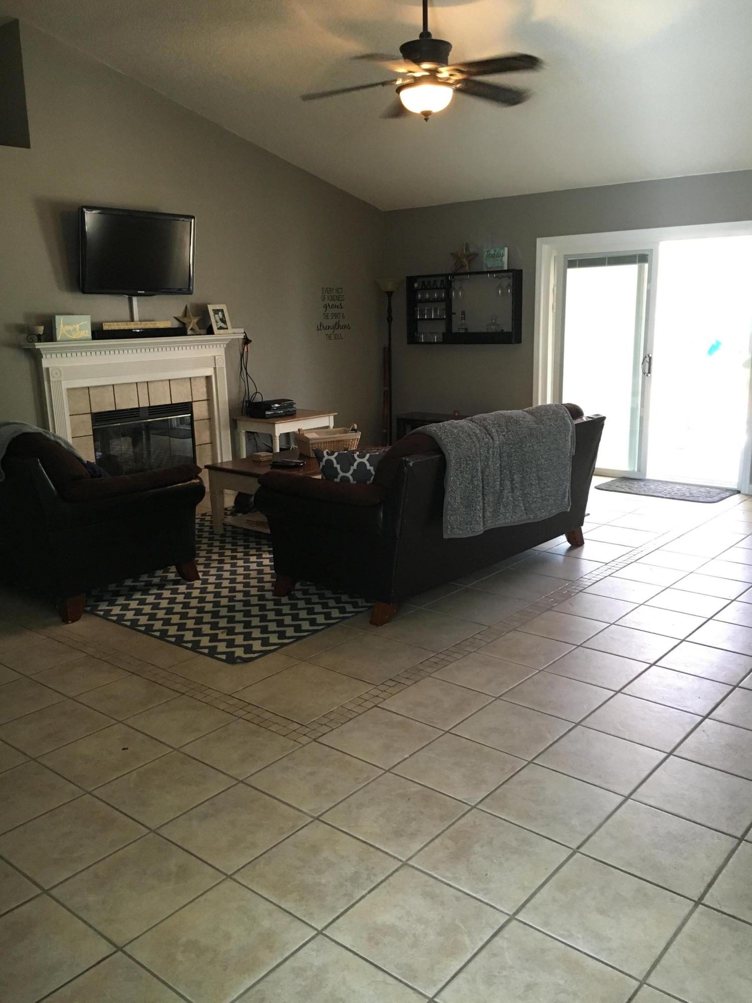 SOUTHMINSTER VILLAGE/Raintree Estates - Residential