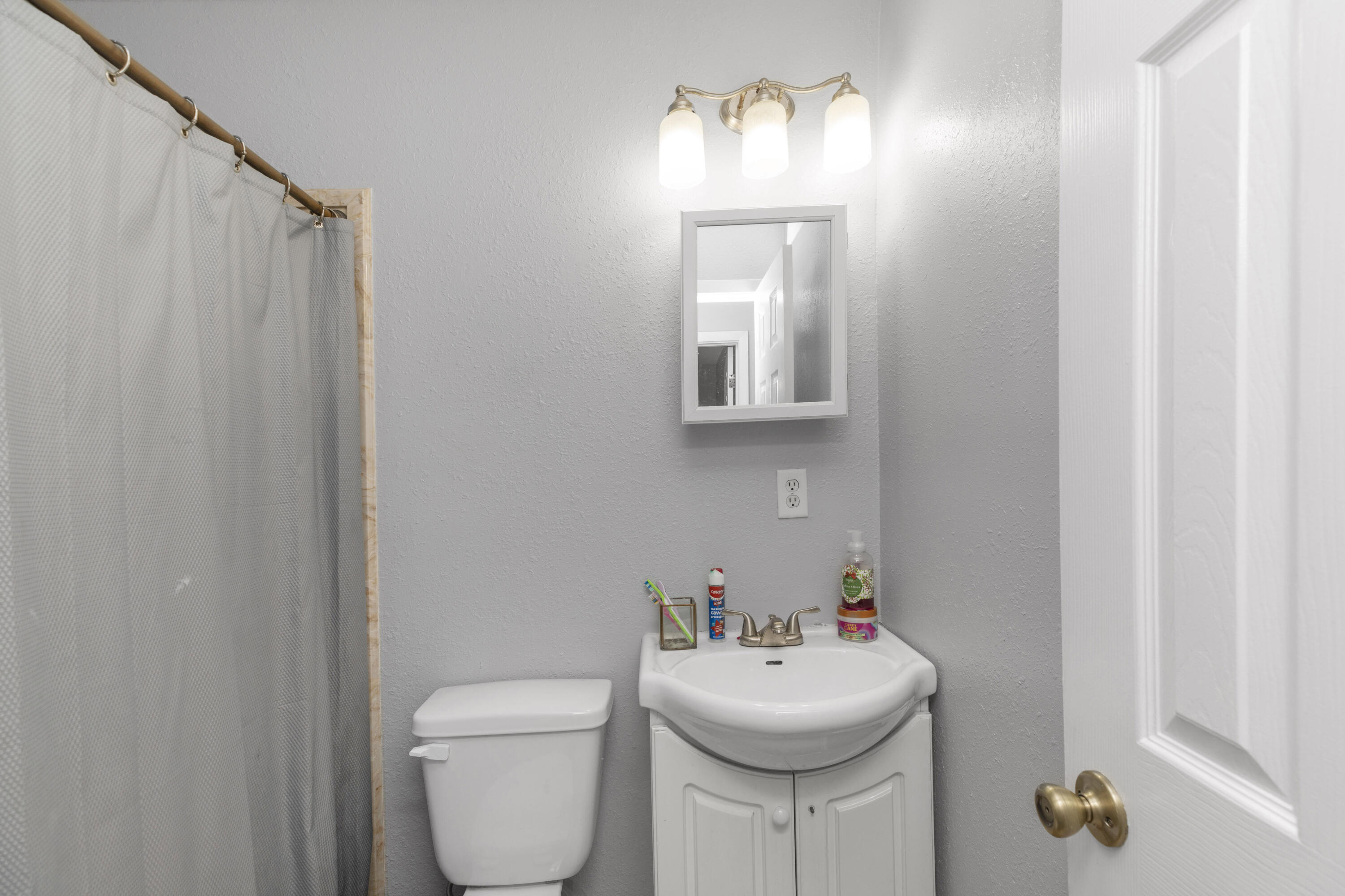 QUIET OAKS S/D - Residential