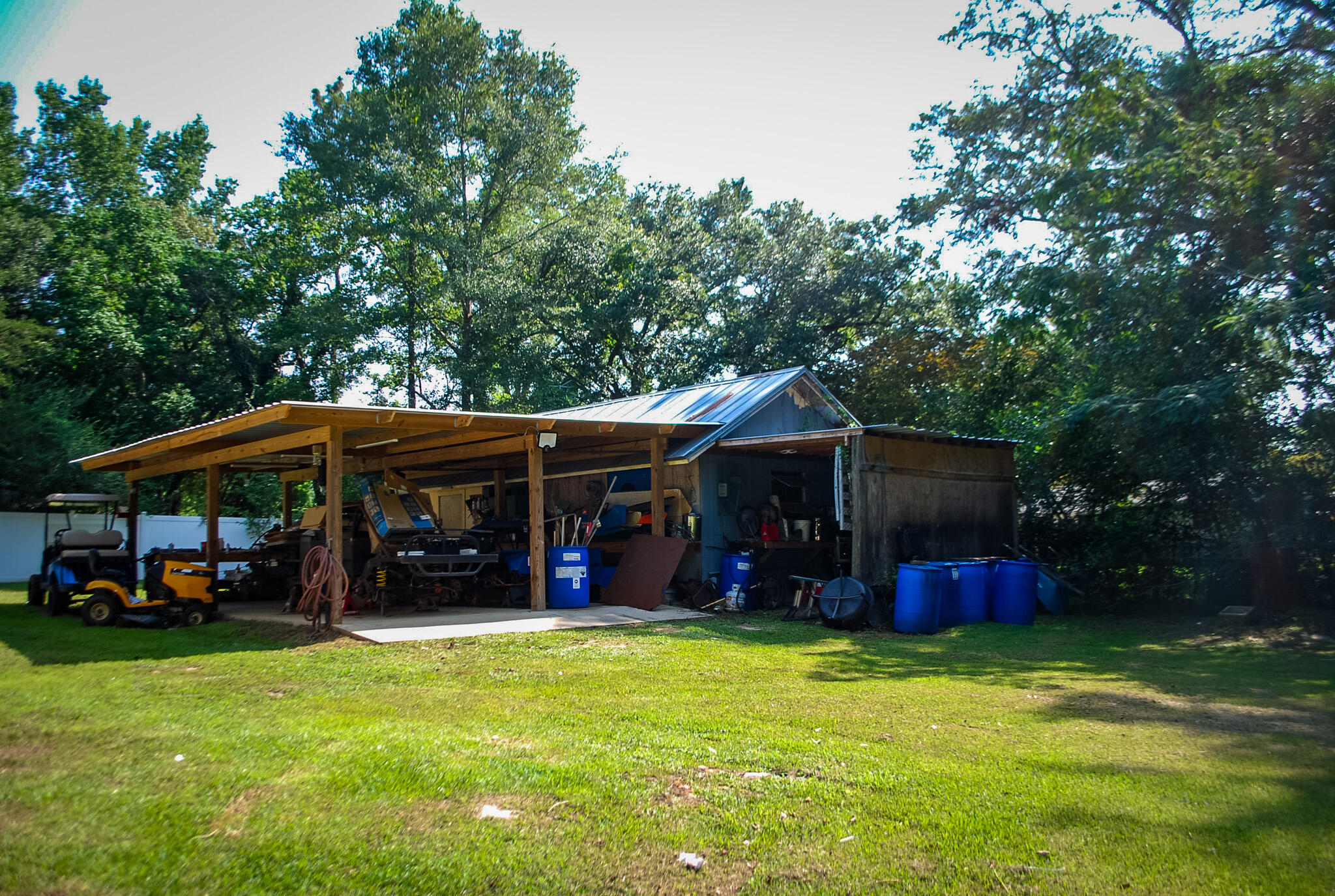 QUIET OAKS S/D - Residential