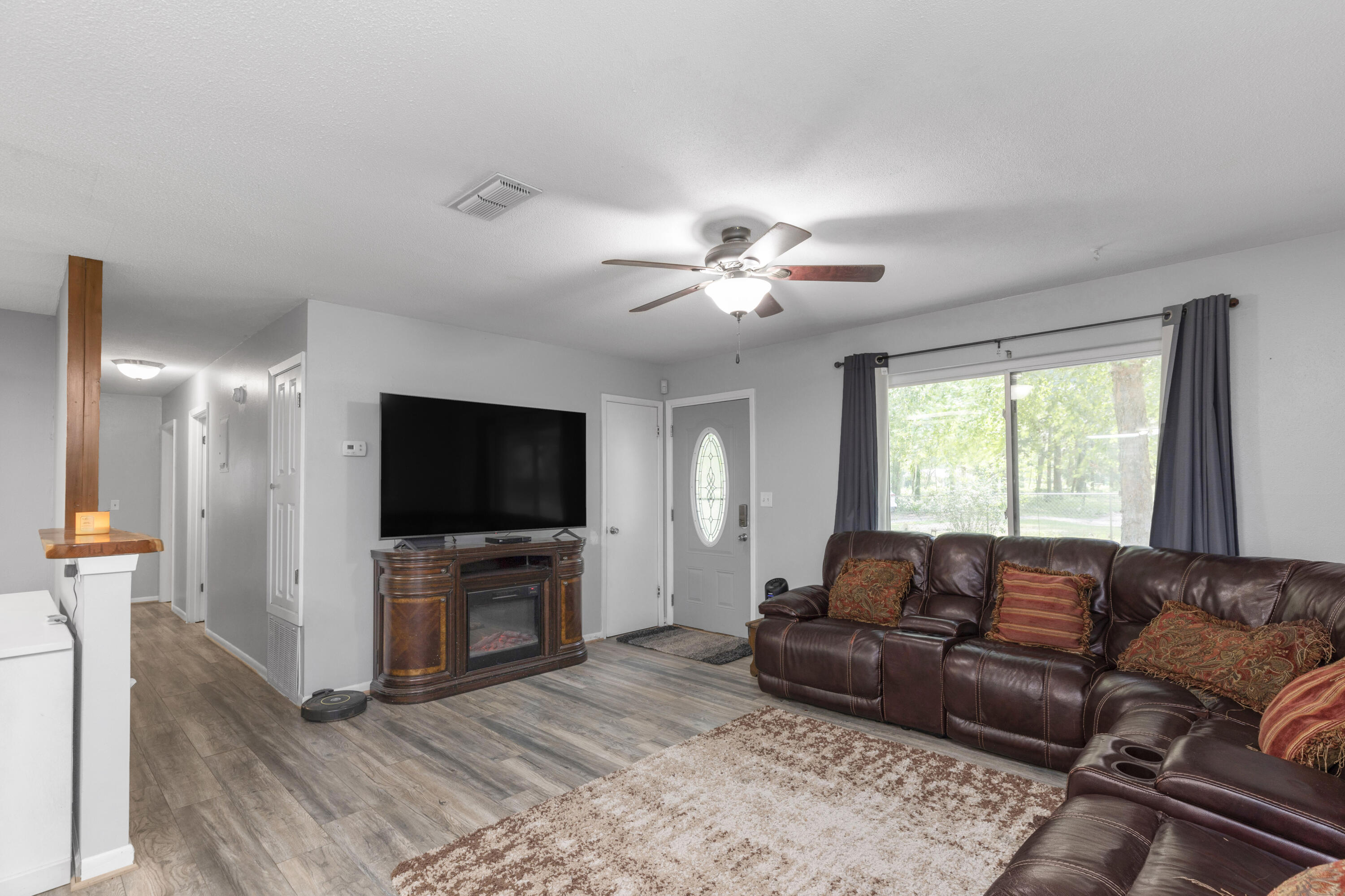 QUIET OAKS S/D - Residential