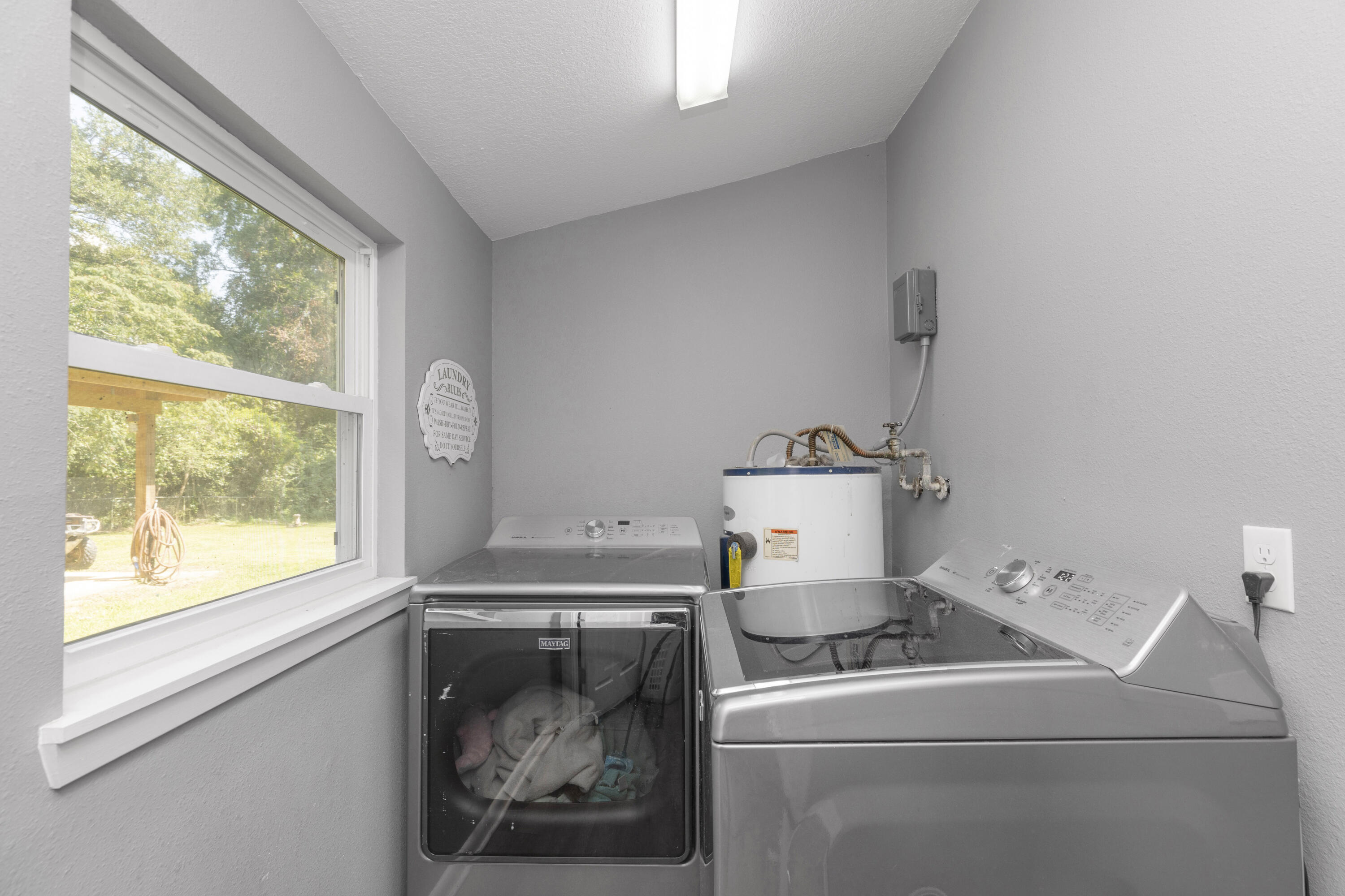 QUIET OAKS S/D - Residential