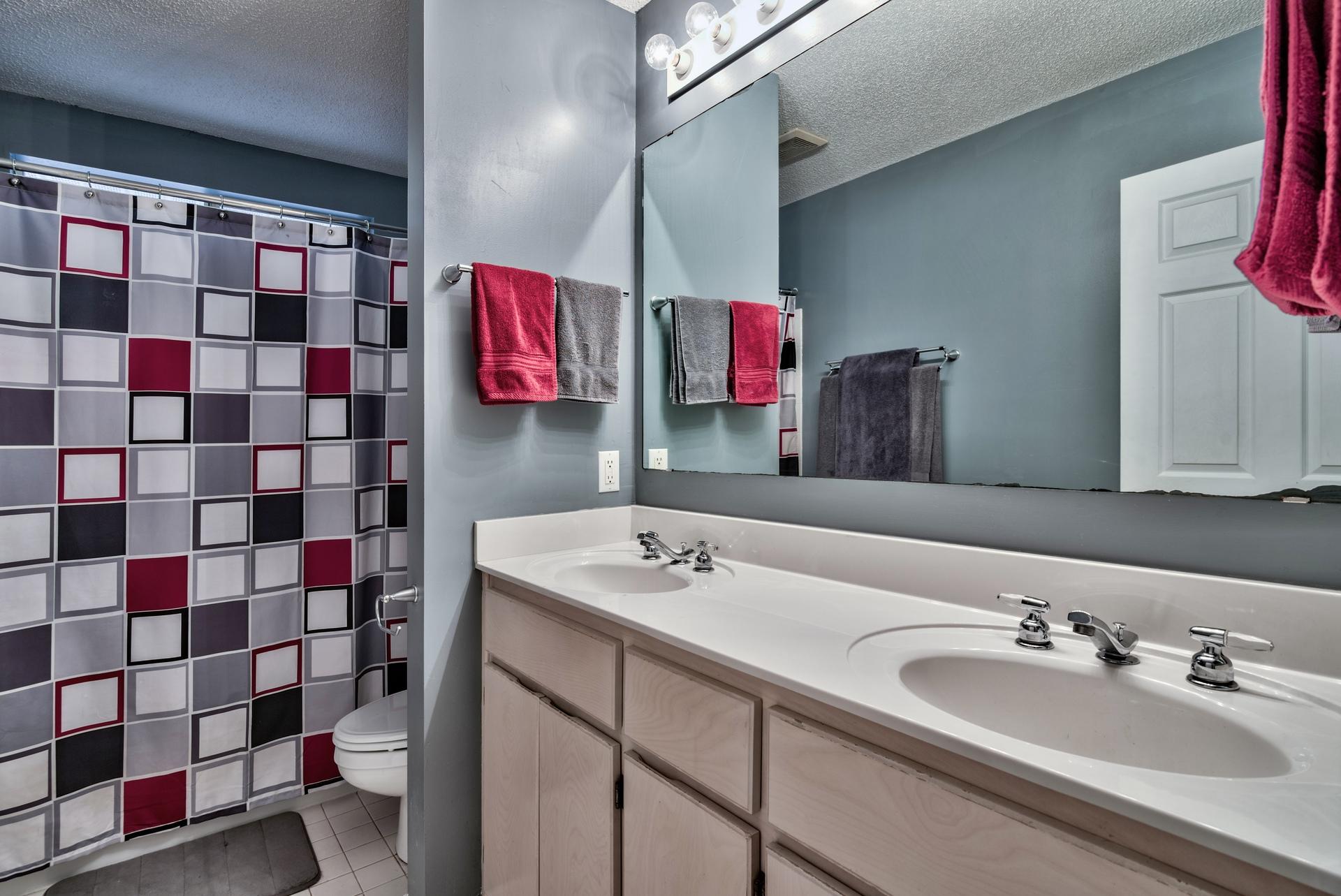 MAGNOLIA CREEK PHASE 1 - Residential