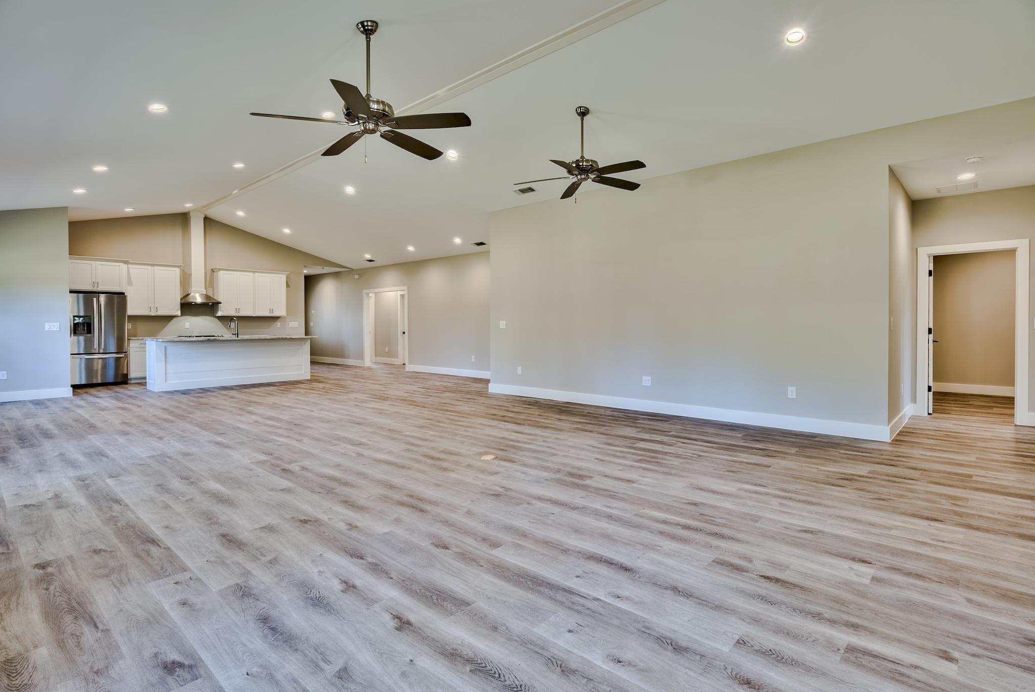 FLAMINGO BEACH - Residential