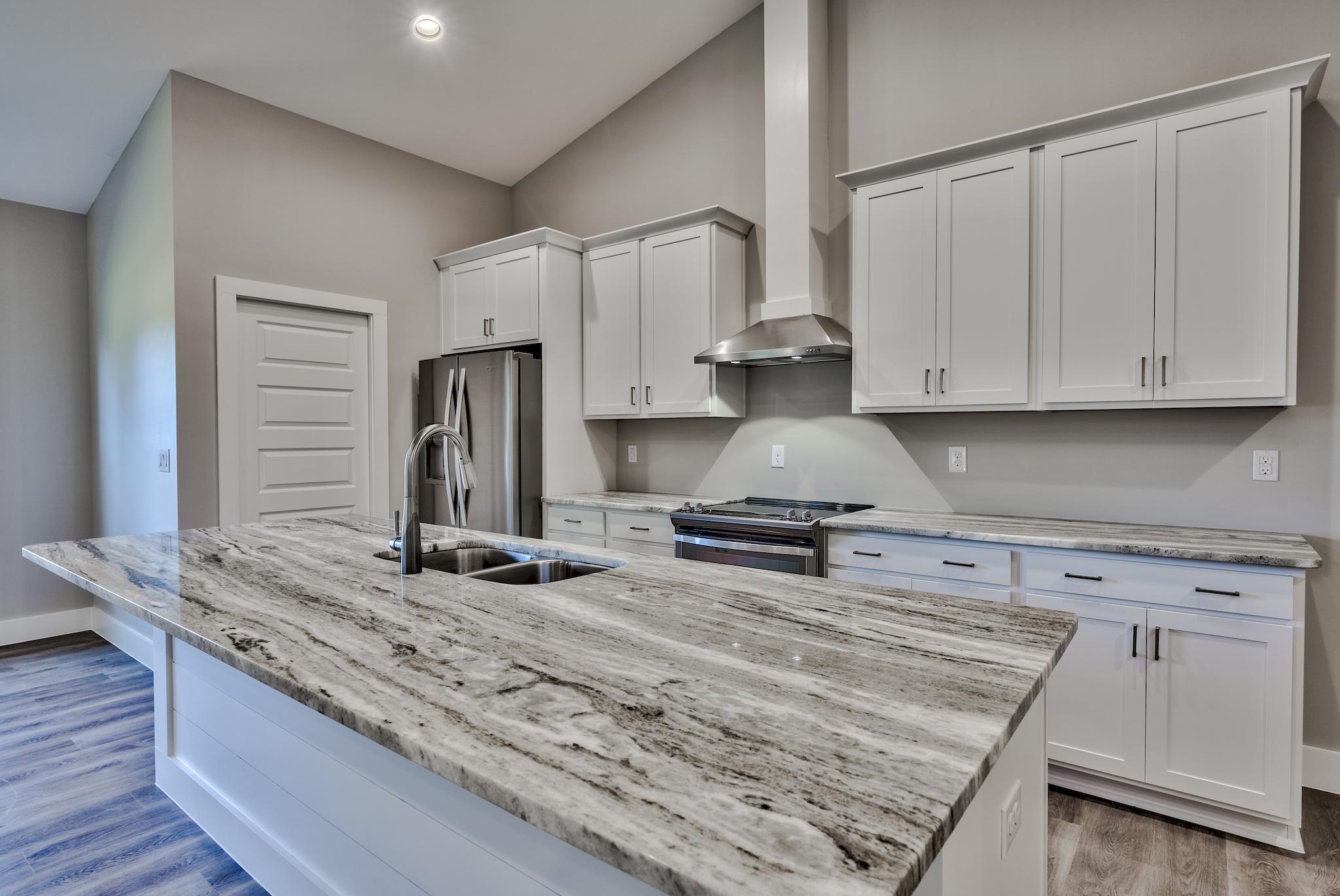 FLAMINGO BEACH - Residential