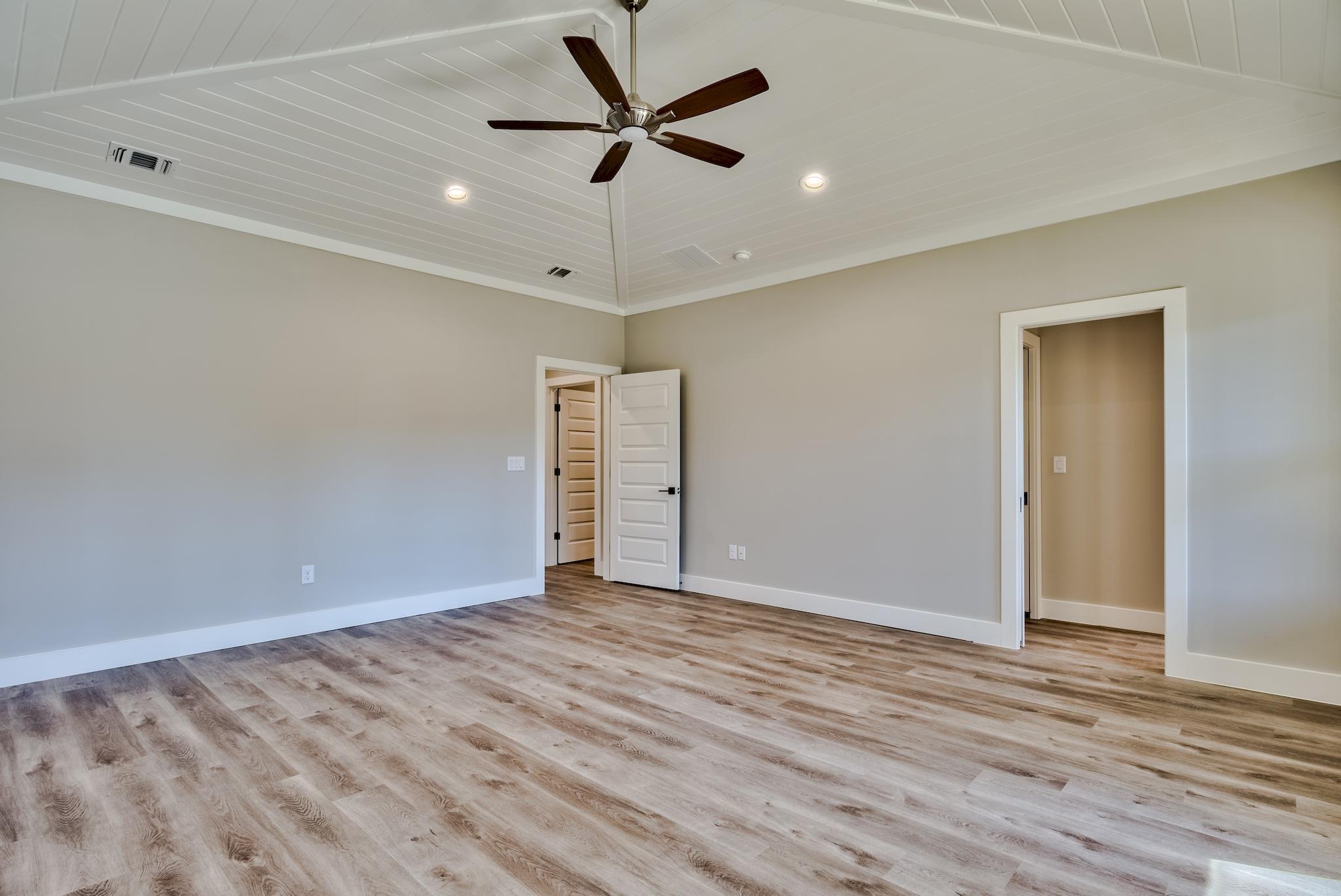 FLAMINGO BEACH - Residential