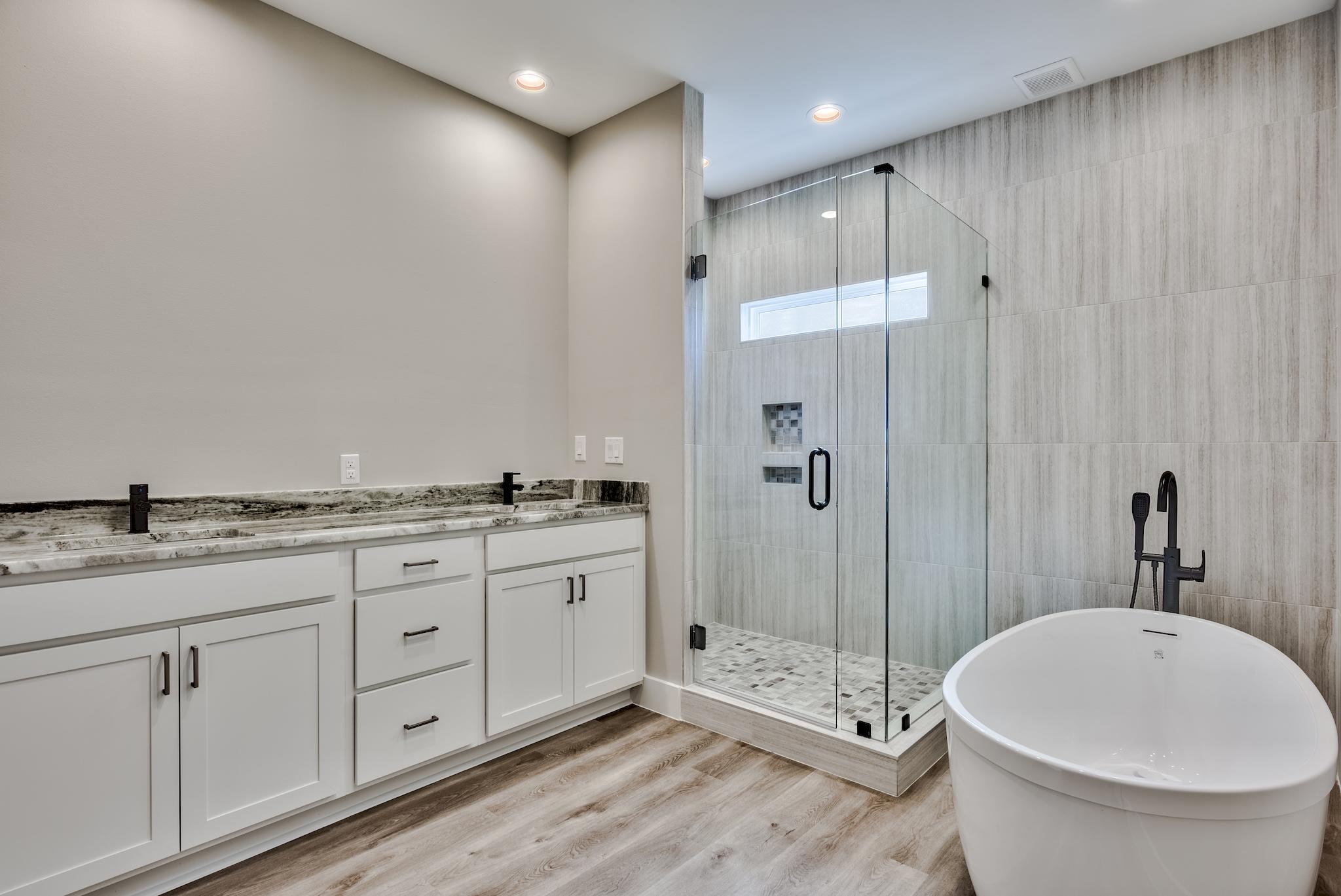 FLAMINGO BEACH - Residential