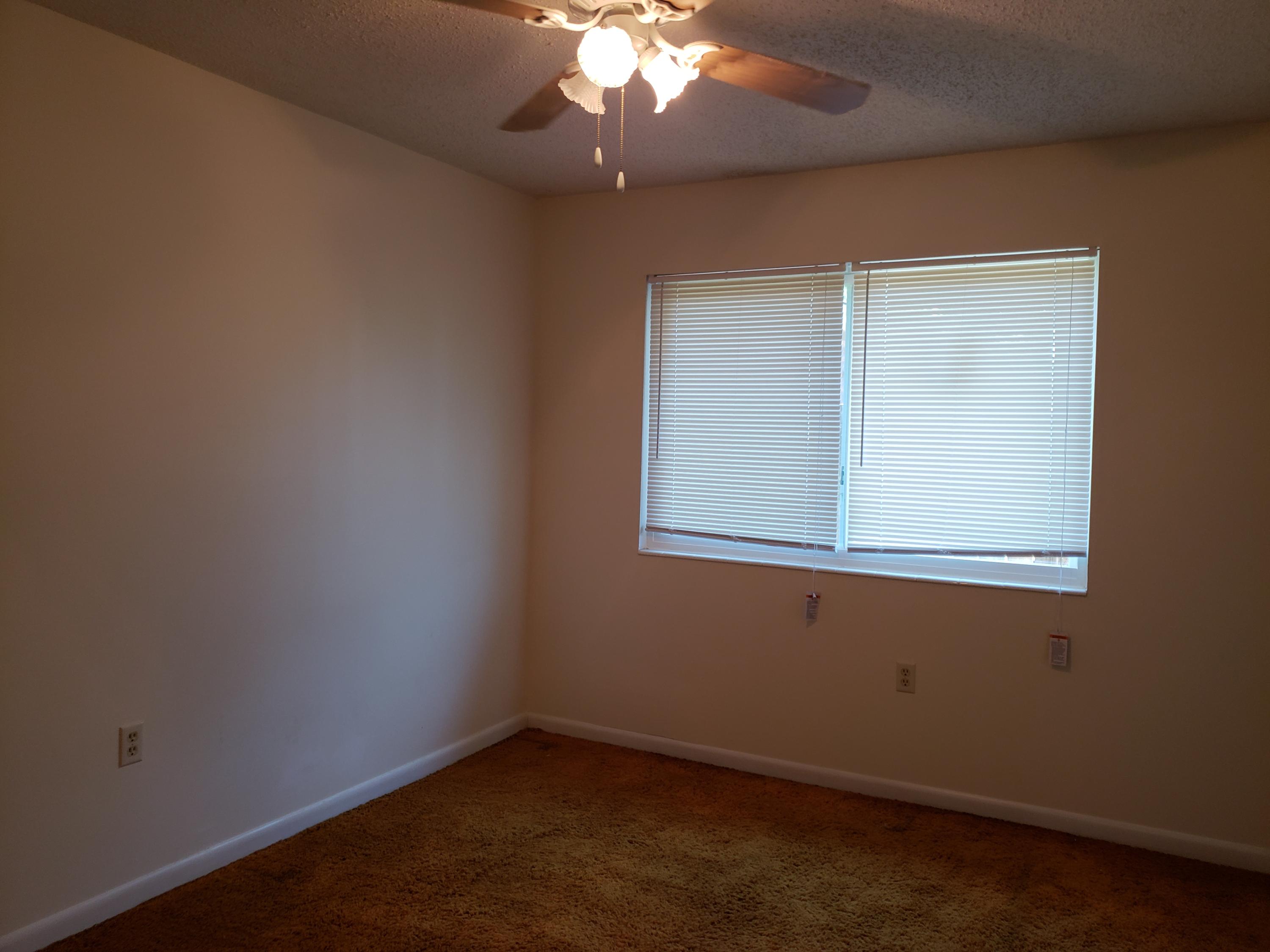 CHATEAU PRES DE LA MER - Residential