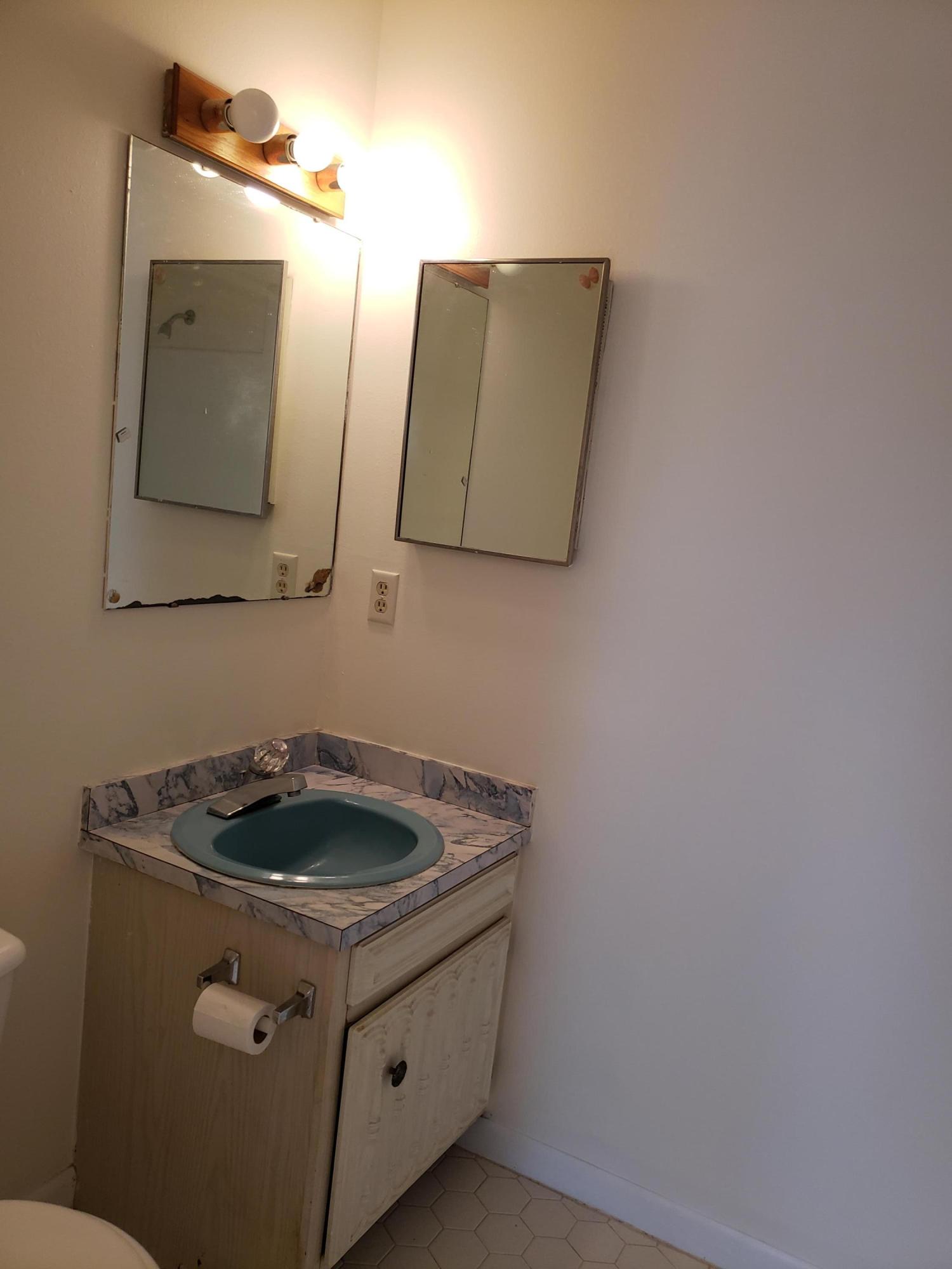 CHATEAU PRES DE LA MER - Residential