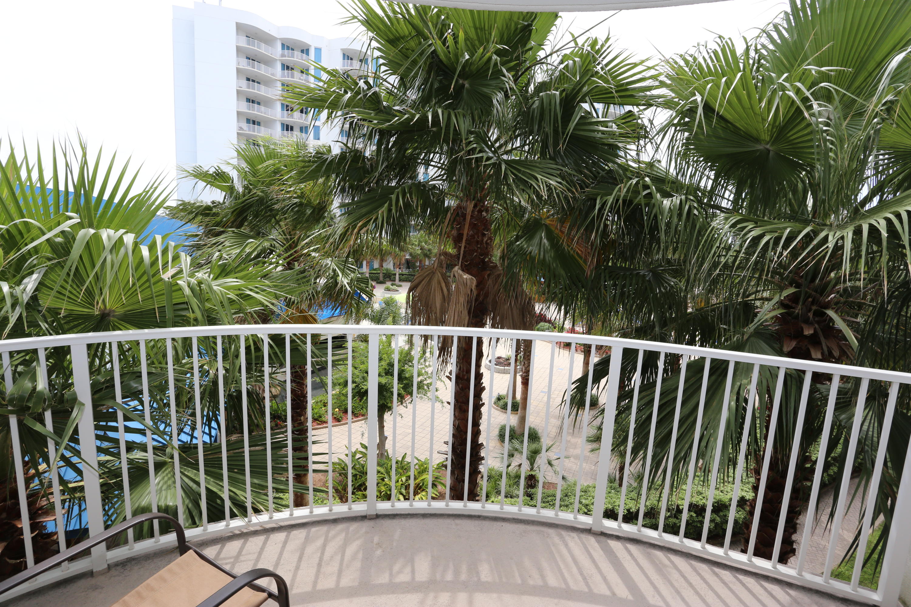 THE PALMS OF DESTIN - Residential