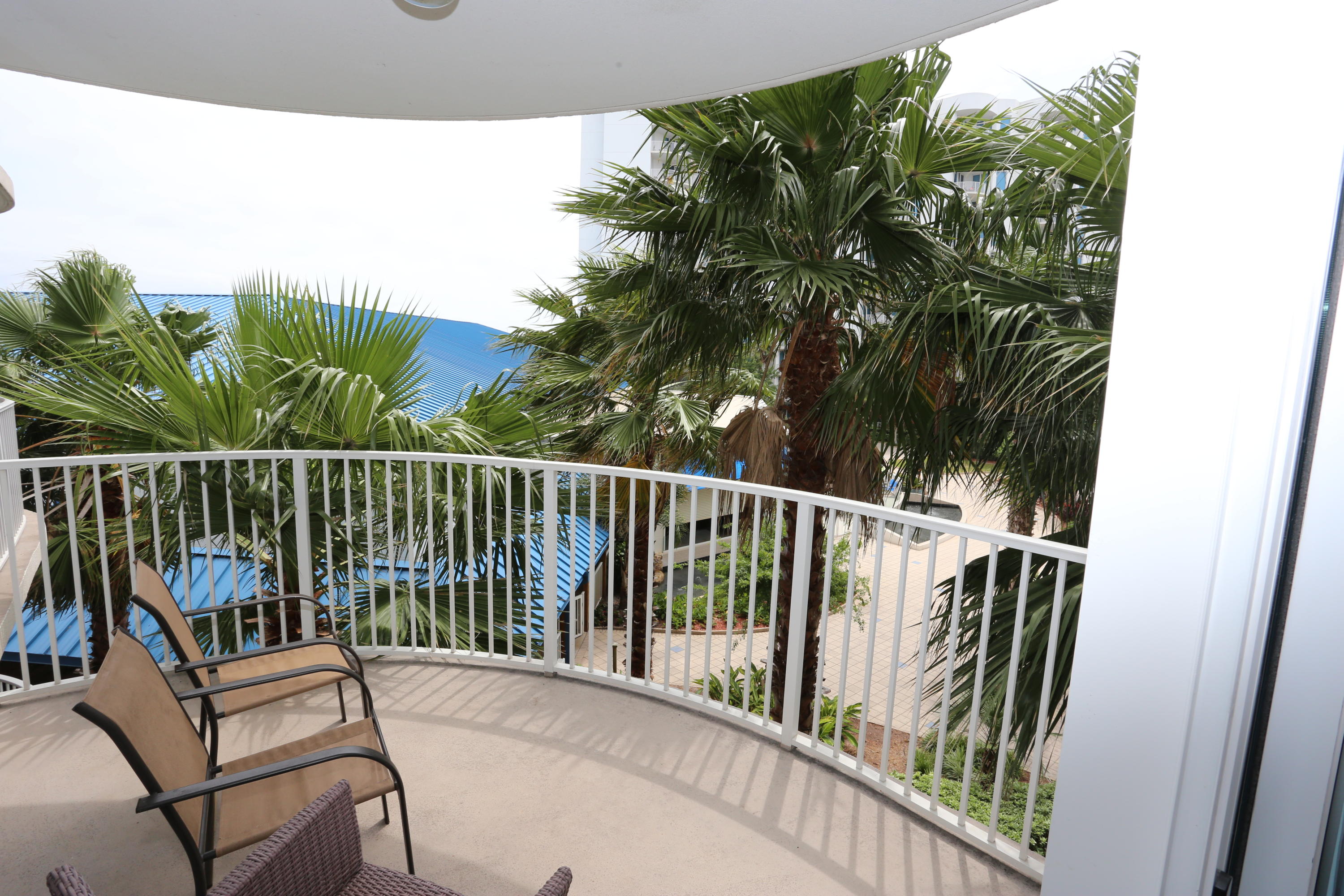 THE PALMS OF DESTIN - Residential