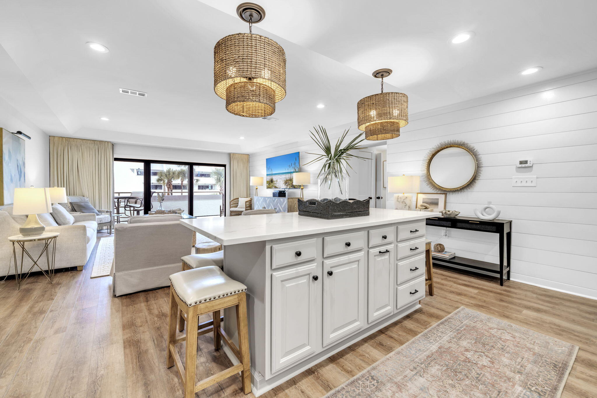 AEGEAN CONDO - Residential