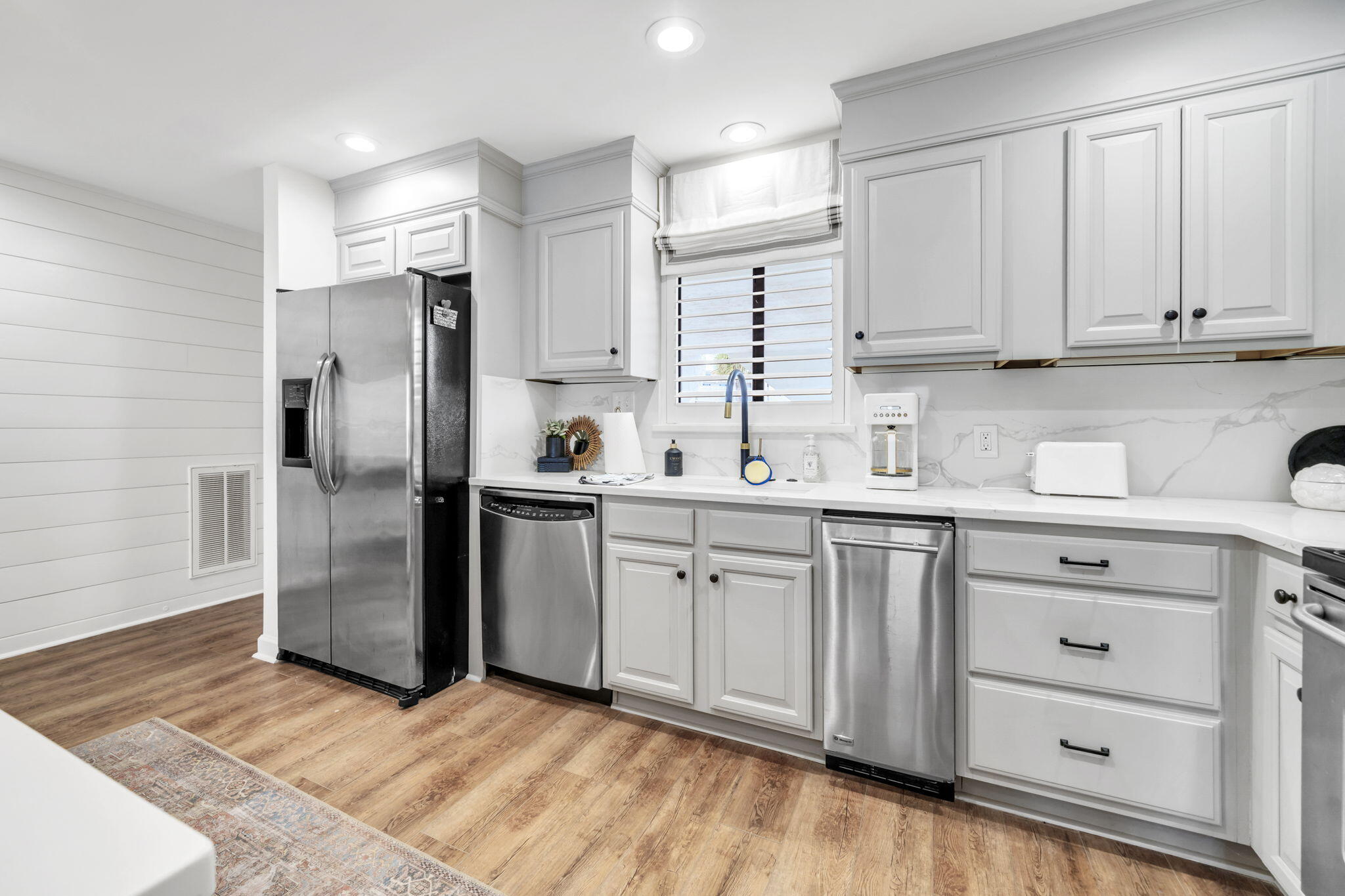 AEGEAN CONDO - Residential