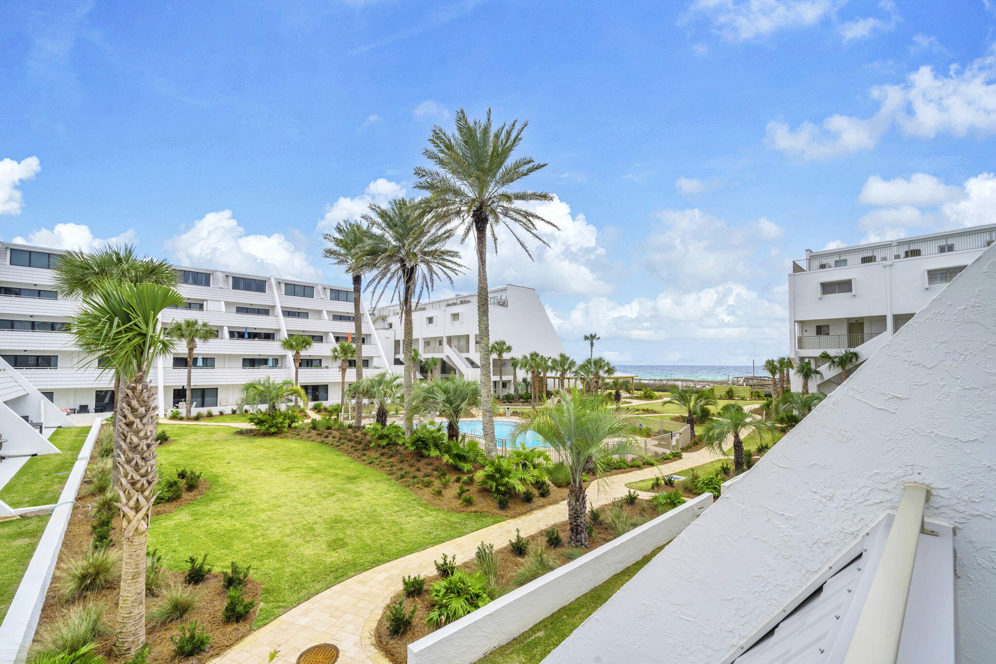 AEGEAN CONDO - Residential