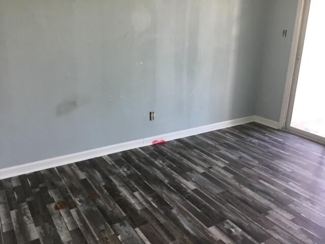 FINISTERRA CONDO - Residential