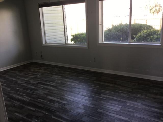 FINISTERRA CONDO - Residential