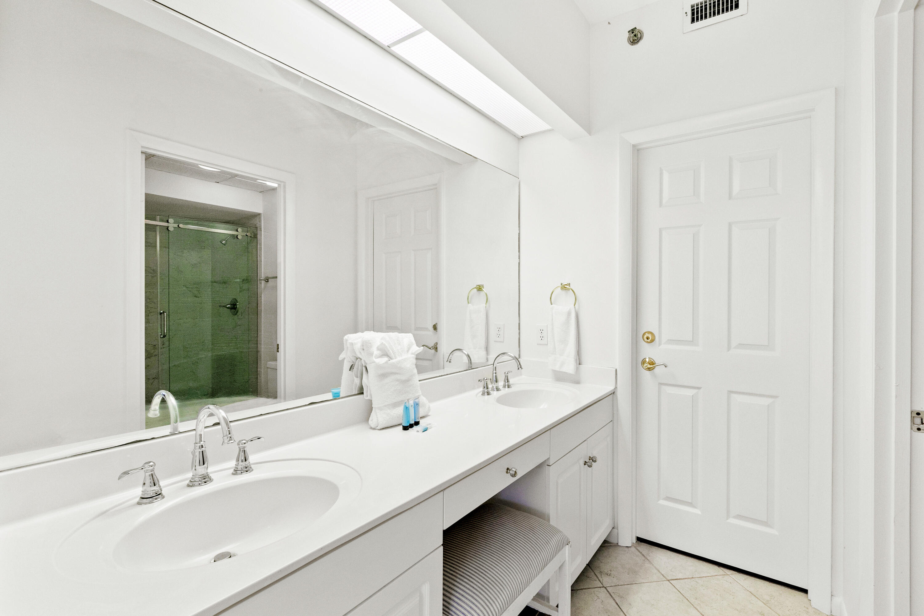 HIGH POINTE RESORT CONDO - Residential