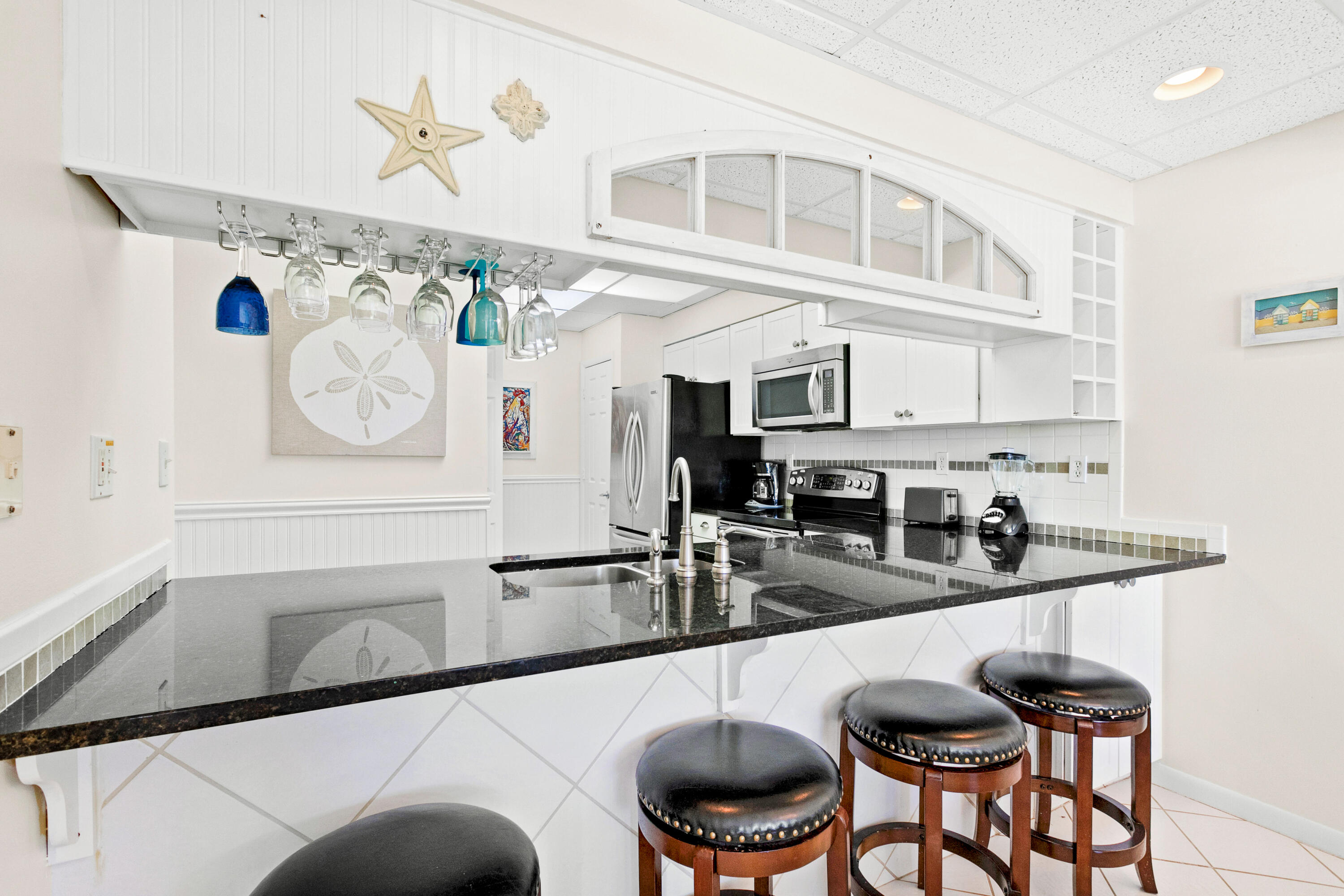 HIGH POINTE RESORT CONDO - Residential