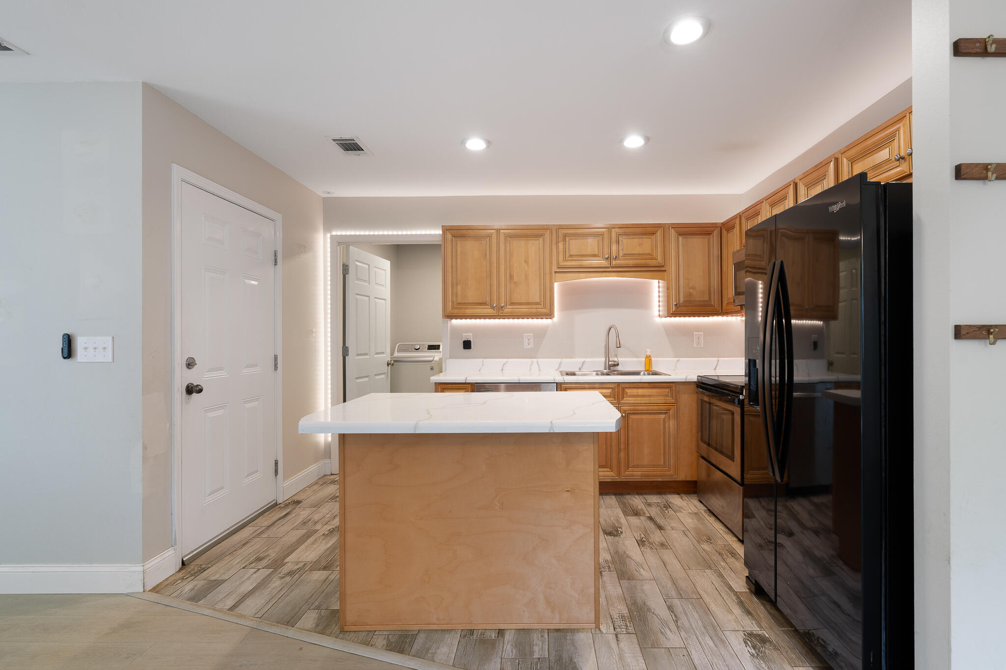EDNEYS 2ND ADDN - Residential