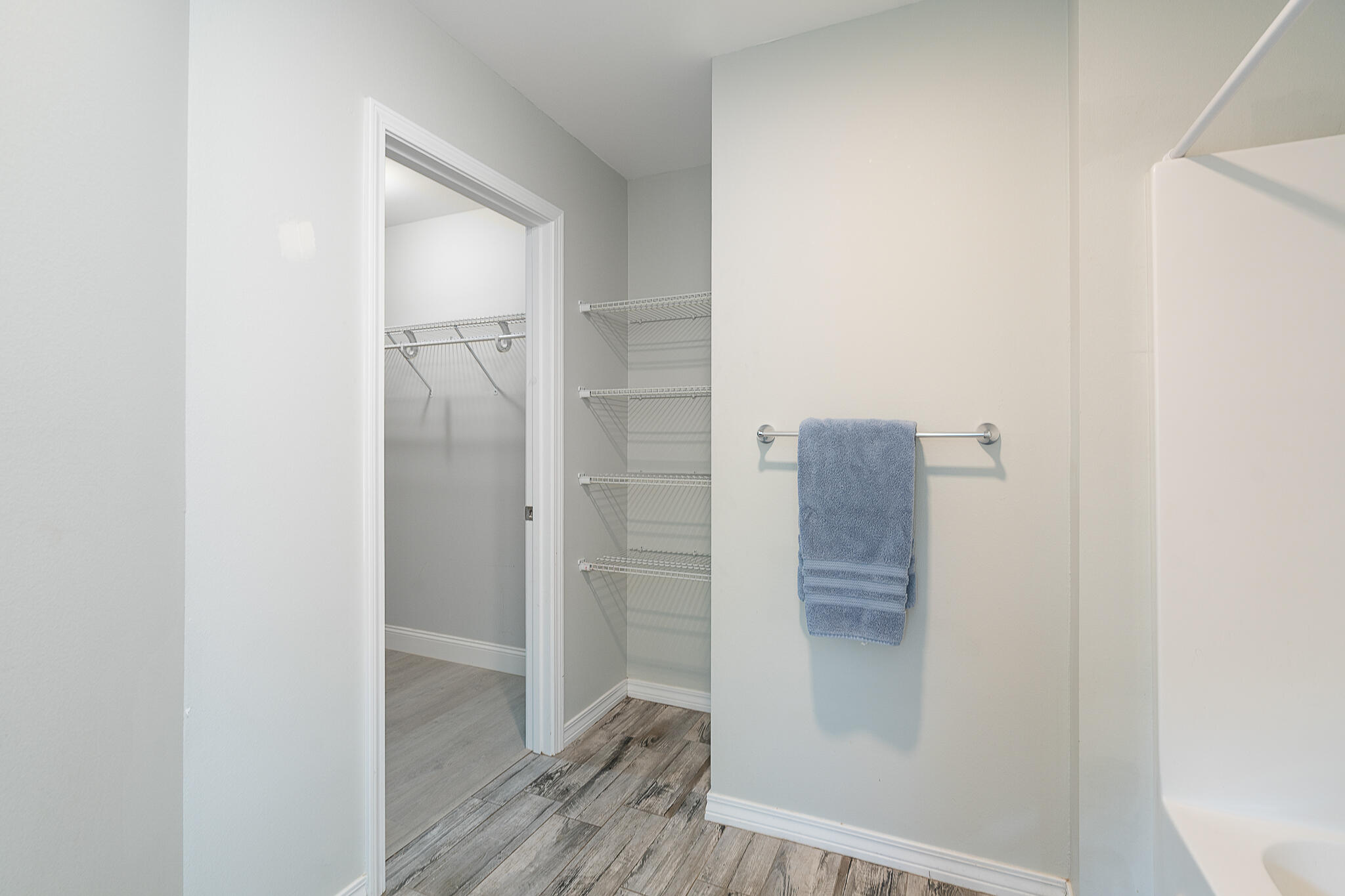EDNEYS 2ND ADDN - Residential