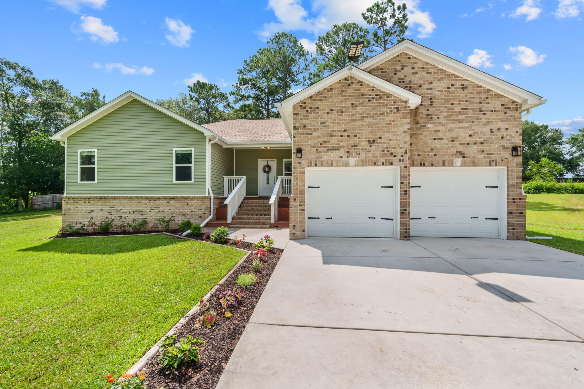 TEN LAKES ESTATES - Residential