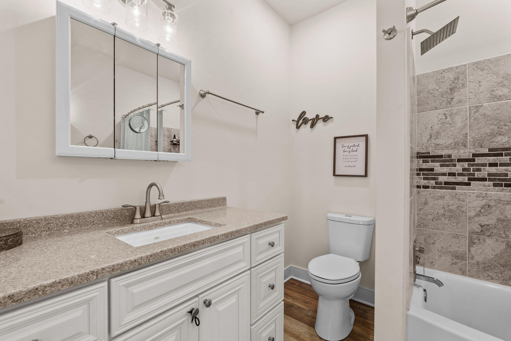 TEN LAKES ESTATES - Residential