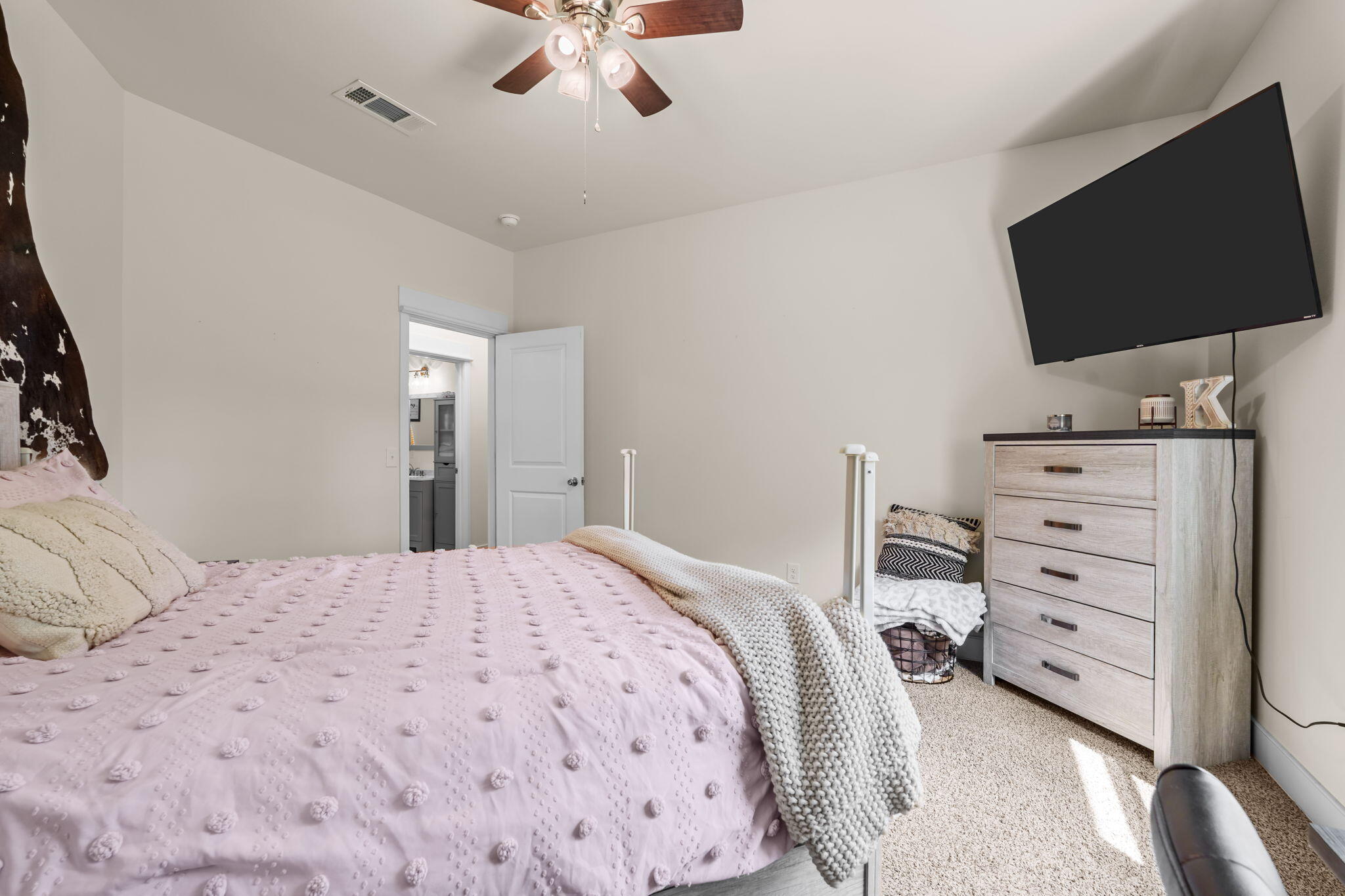 TEN LAKES ESTATES - Residential