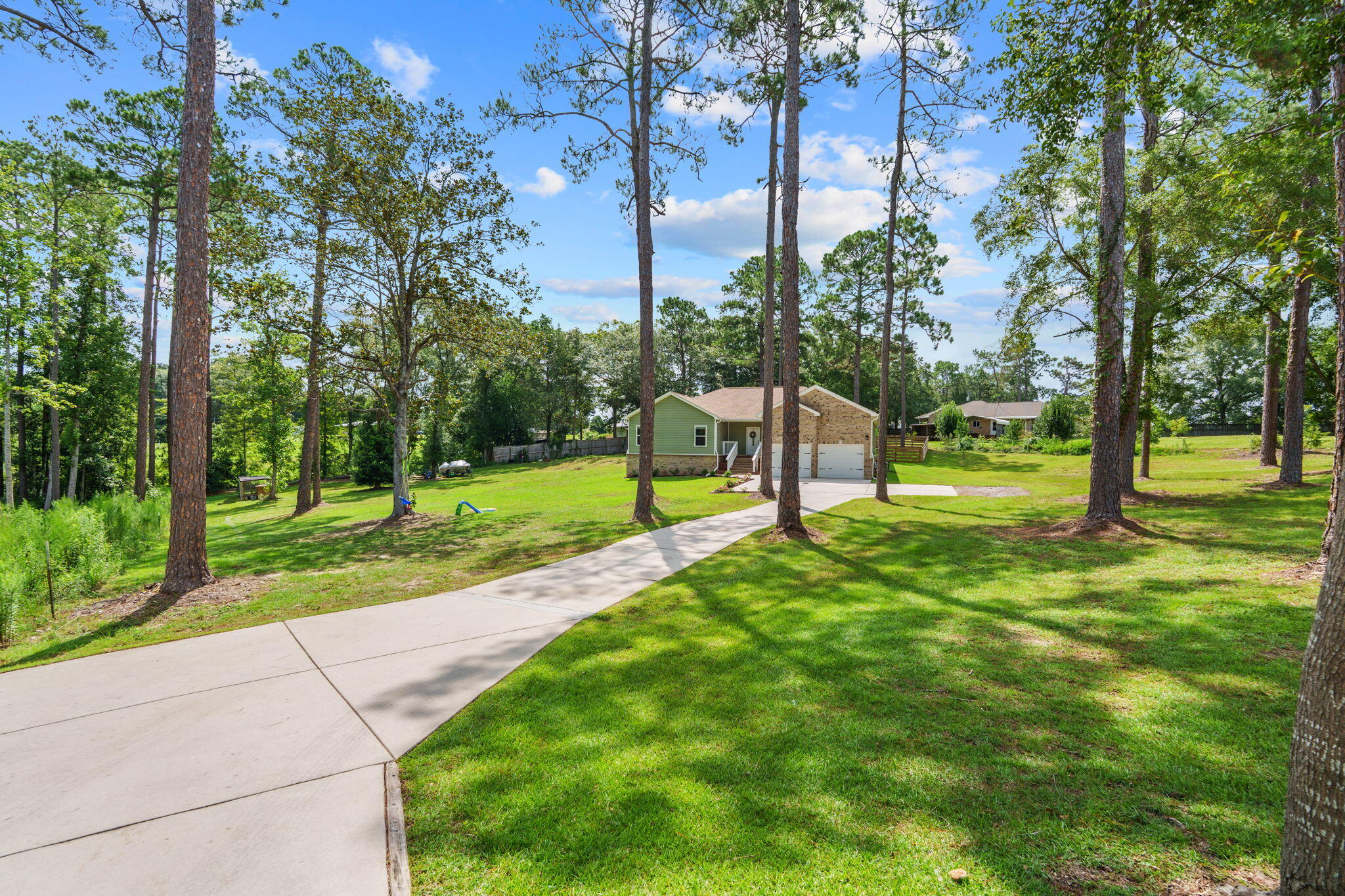 TEN LAKES ESTATES - Residential