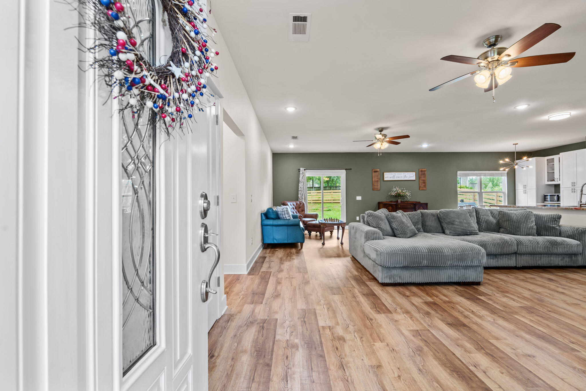 TEN LAKES ESTATES - Residential