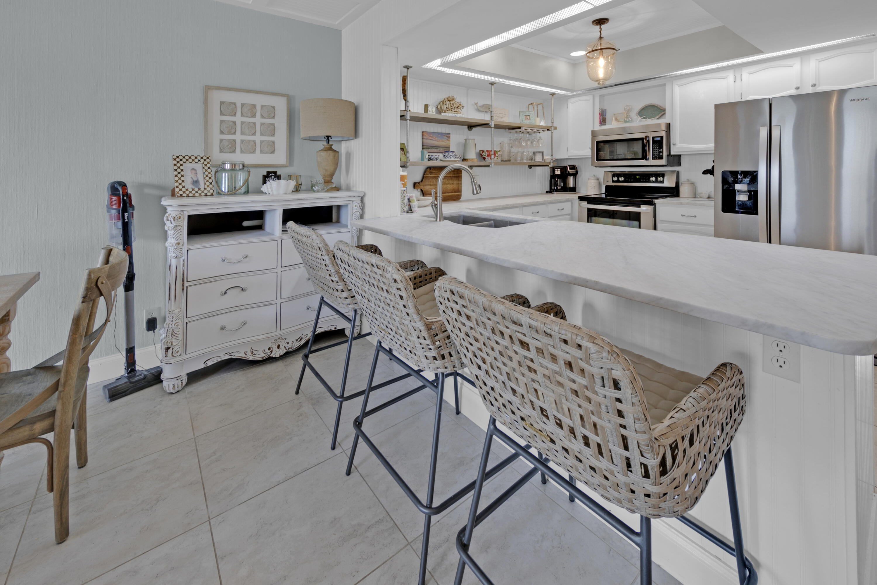 SEASCAPE CONDO PH 6A - Residential