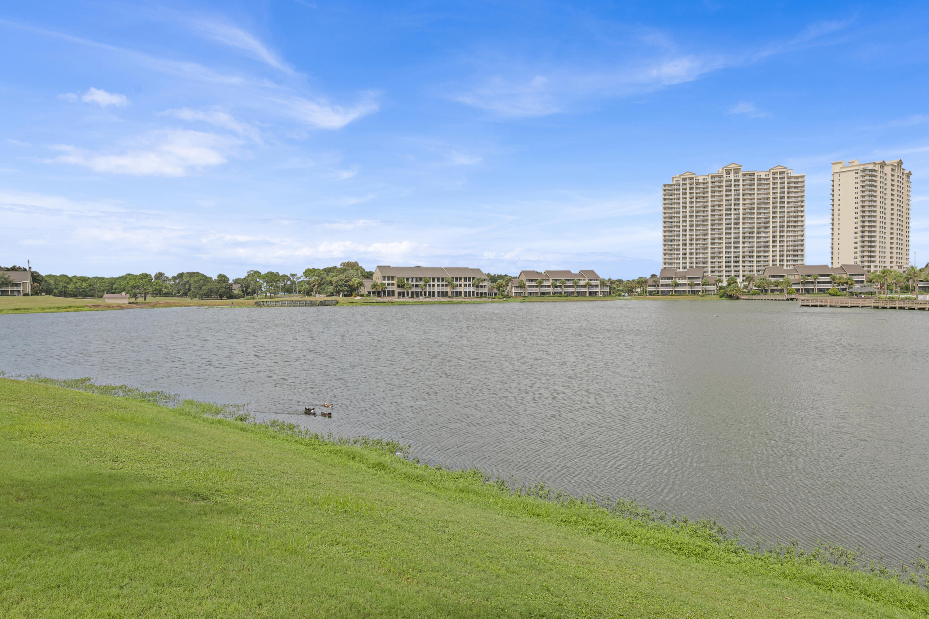 SEASCAPE CONDO PH 6A - Residential