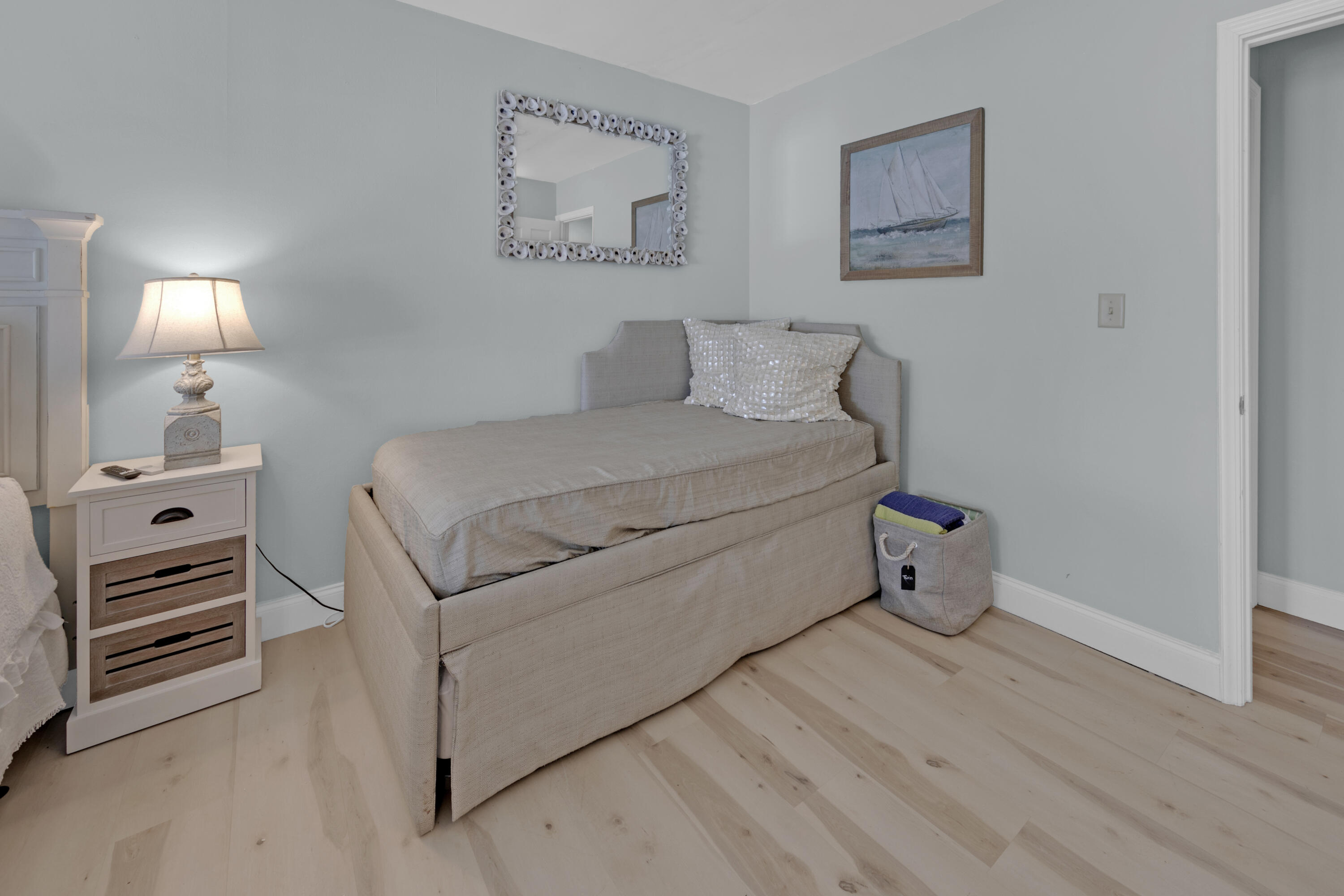 SEASCAPE CONDO PH 6A - Residential