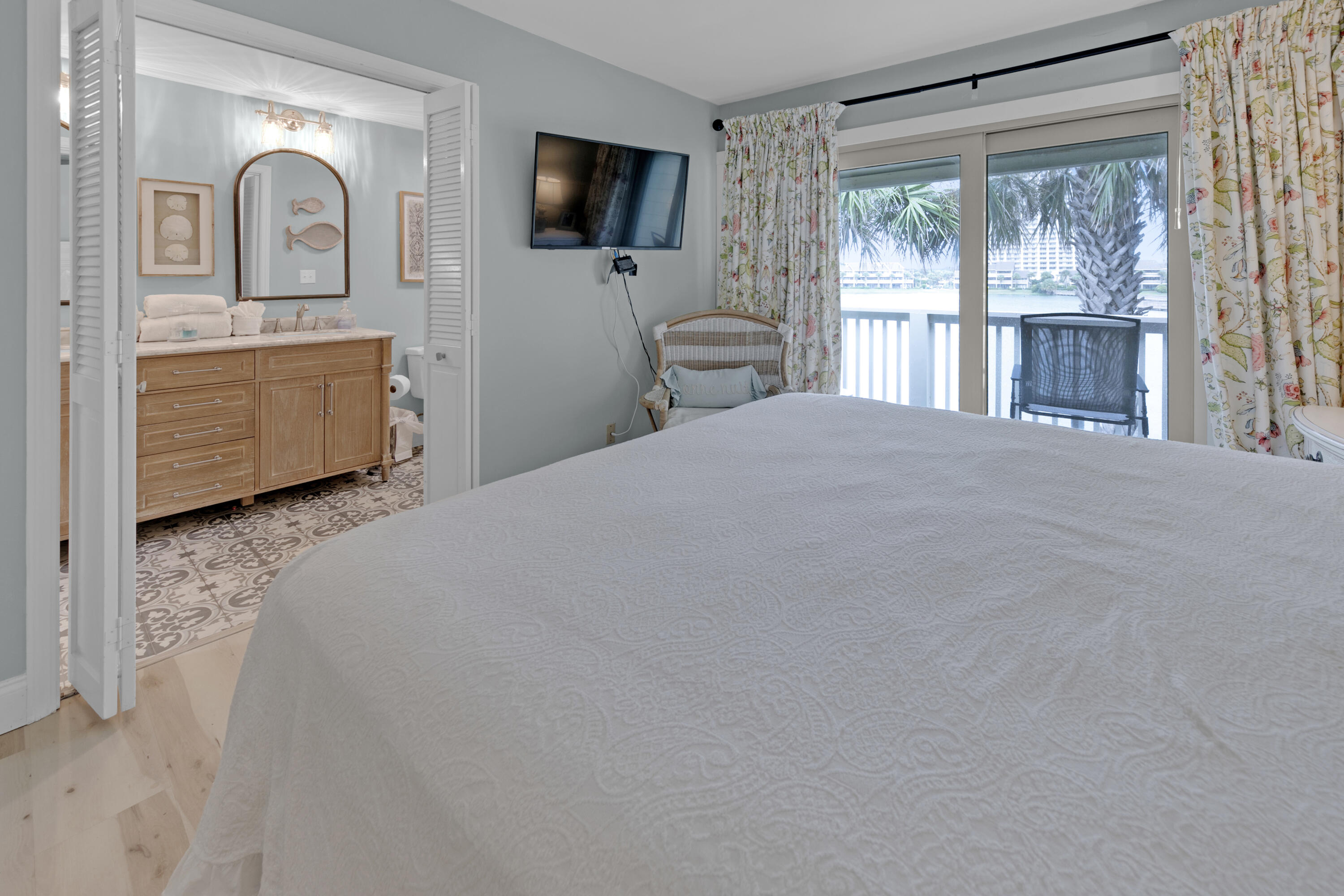 SEASCAPE CONDO PH 6A - Residential
