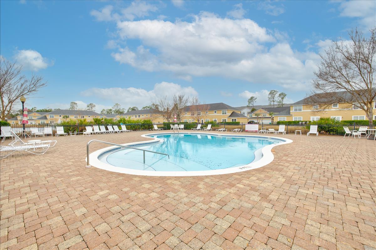 ANNABELLA'S - Residential
