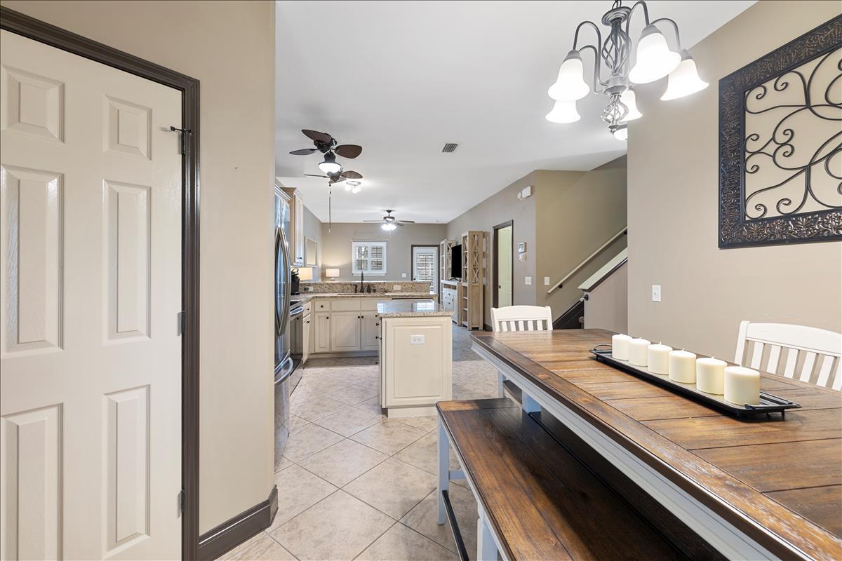 ANNABELLA'S - Residential